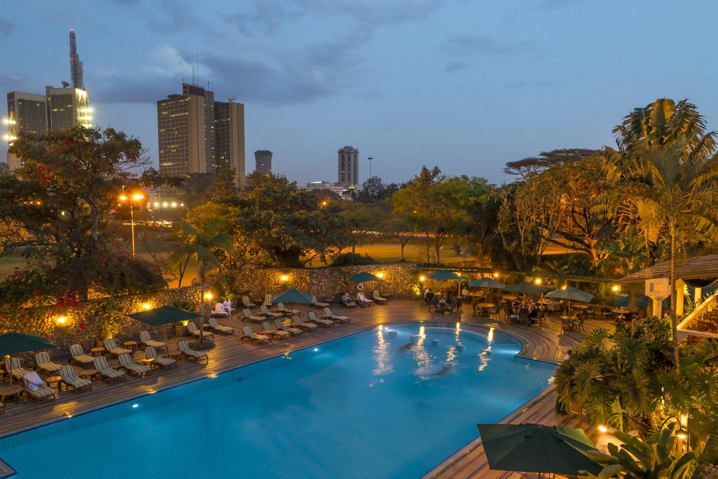 Swimming pool in Nairobi Serena Hotel