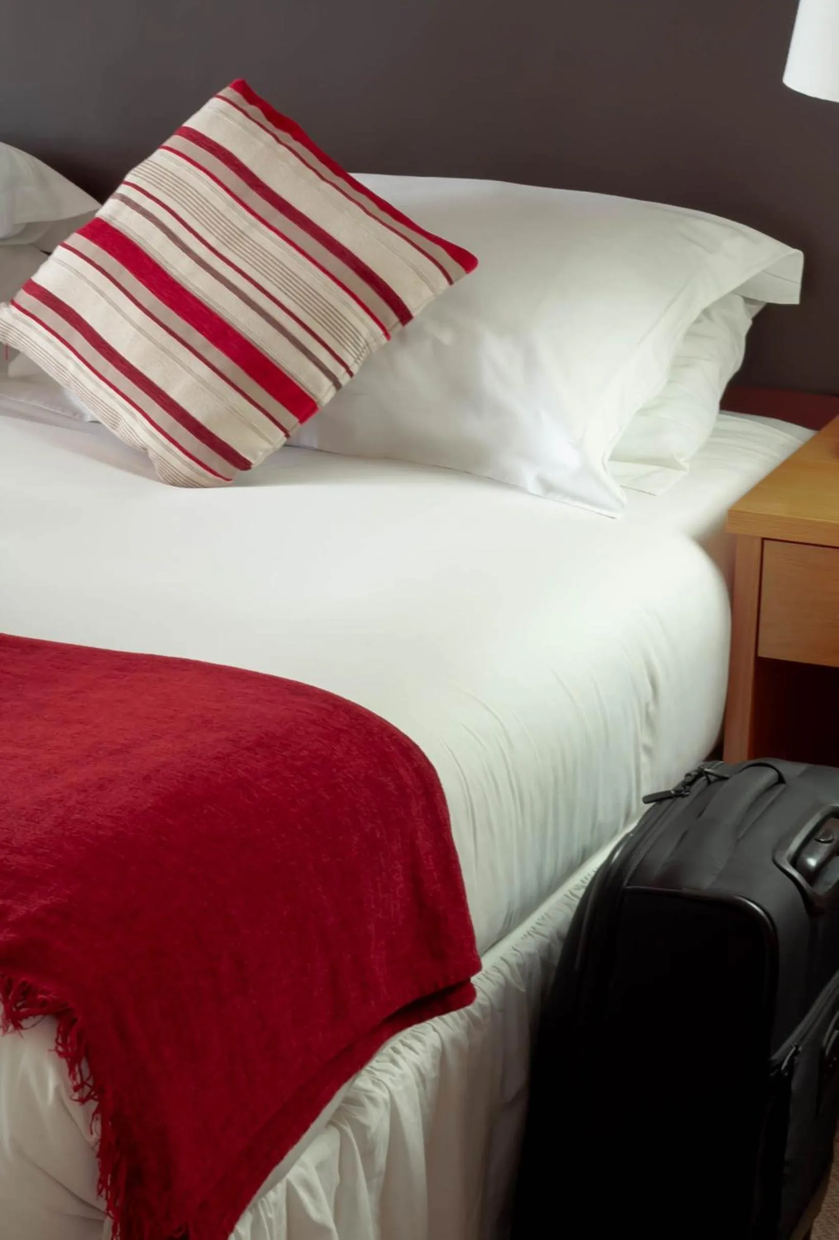 Bed in Ellan Vannin Hotel