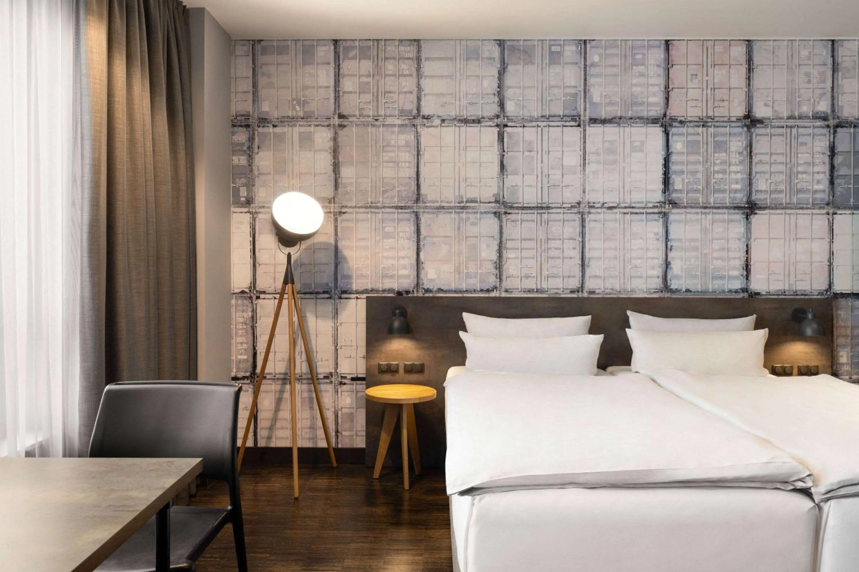 Photo of the whole room, Bed in Vienna House Easy by Wyndham Bremen City Apartments