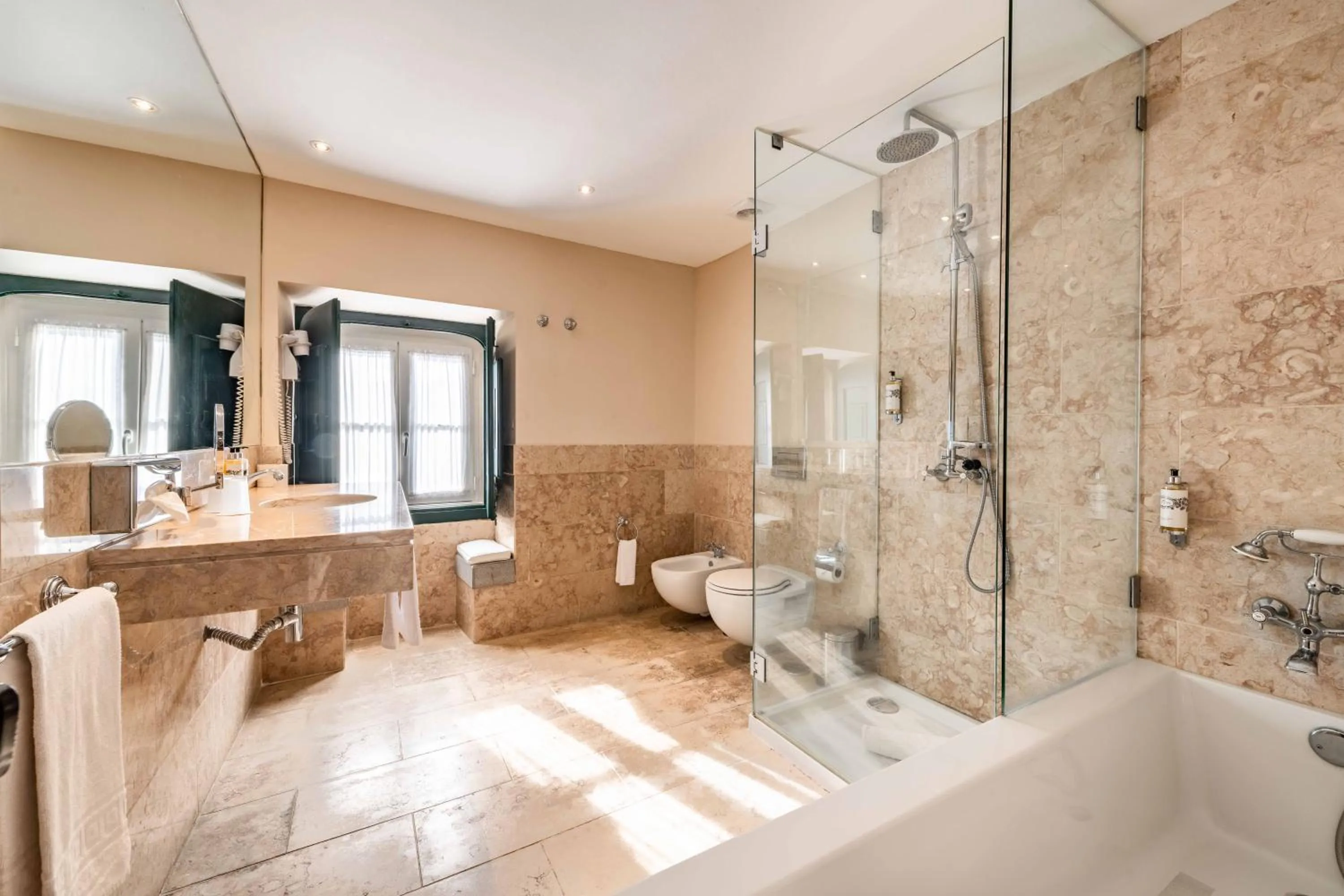 Bathroom in Pousada Castelo de Obidos