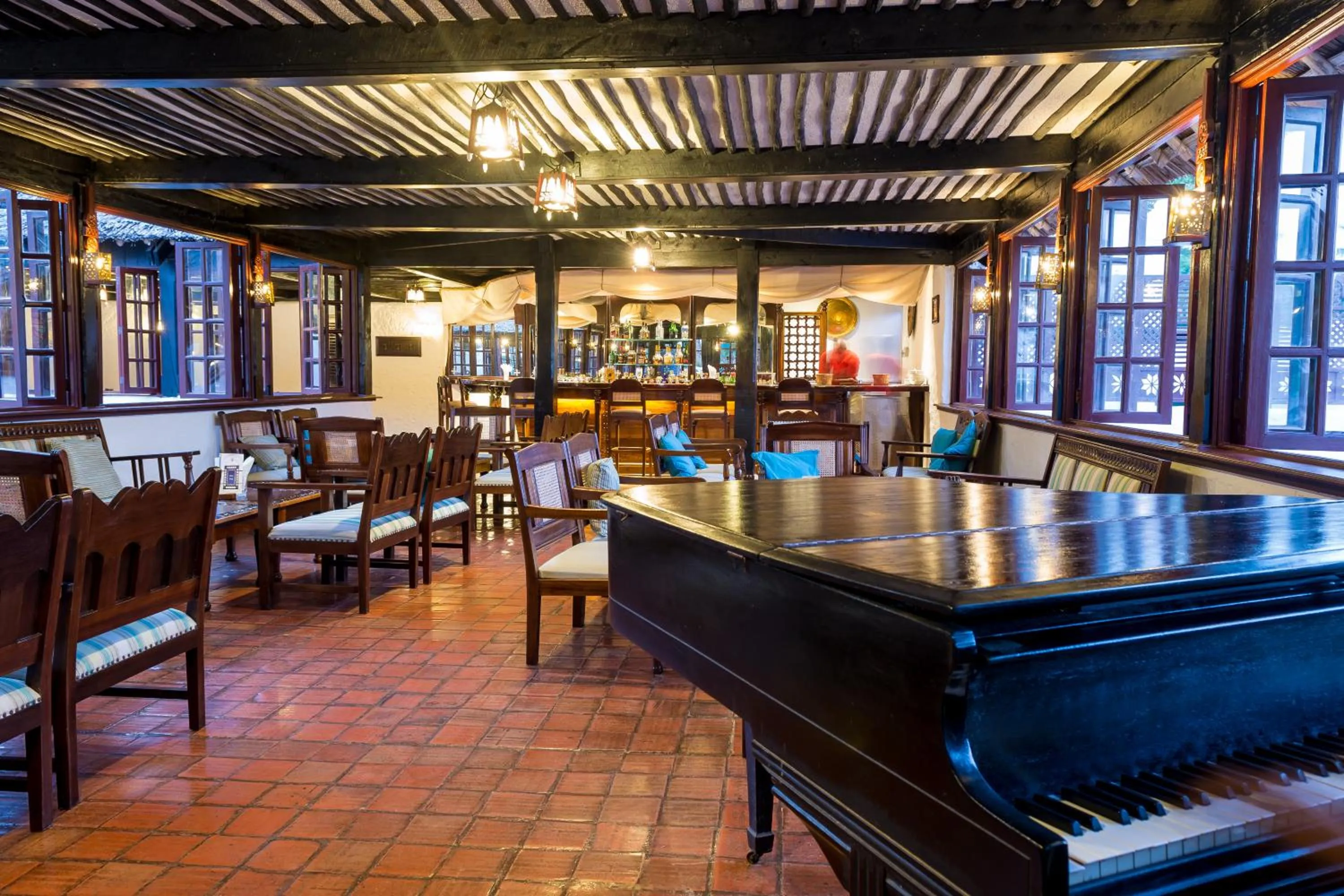 Lounge or bar in Serena Beach Resort & Spa