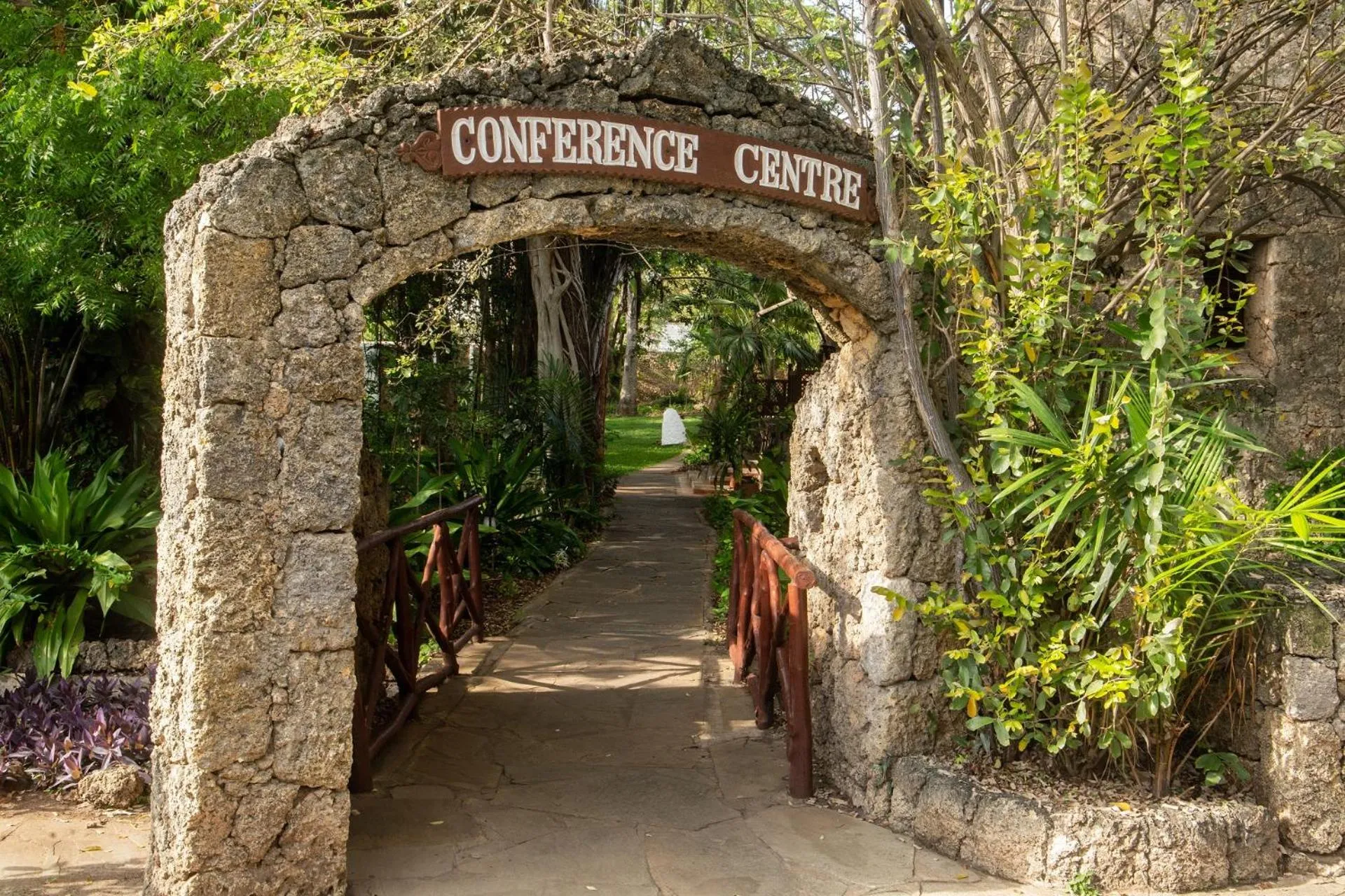 Property building in Serena Beach Resort & Spa