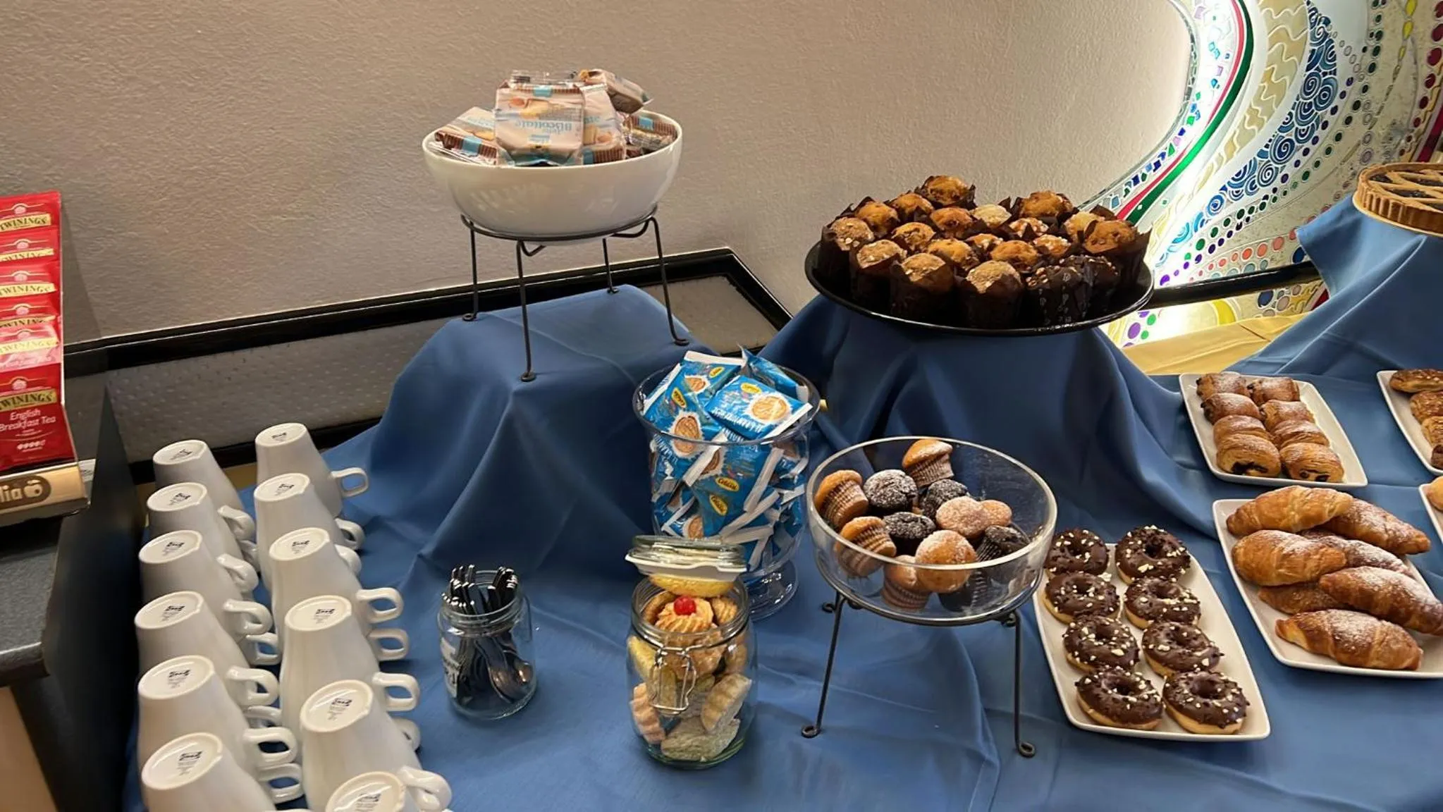 Buffet breakfast in Hotel Montecodeno