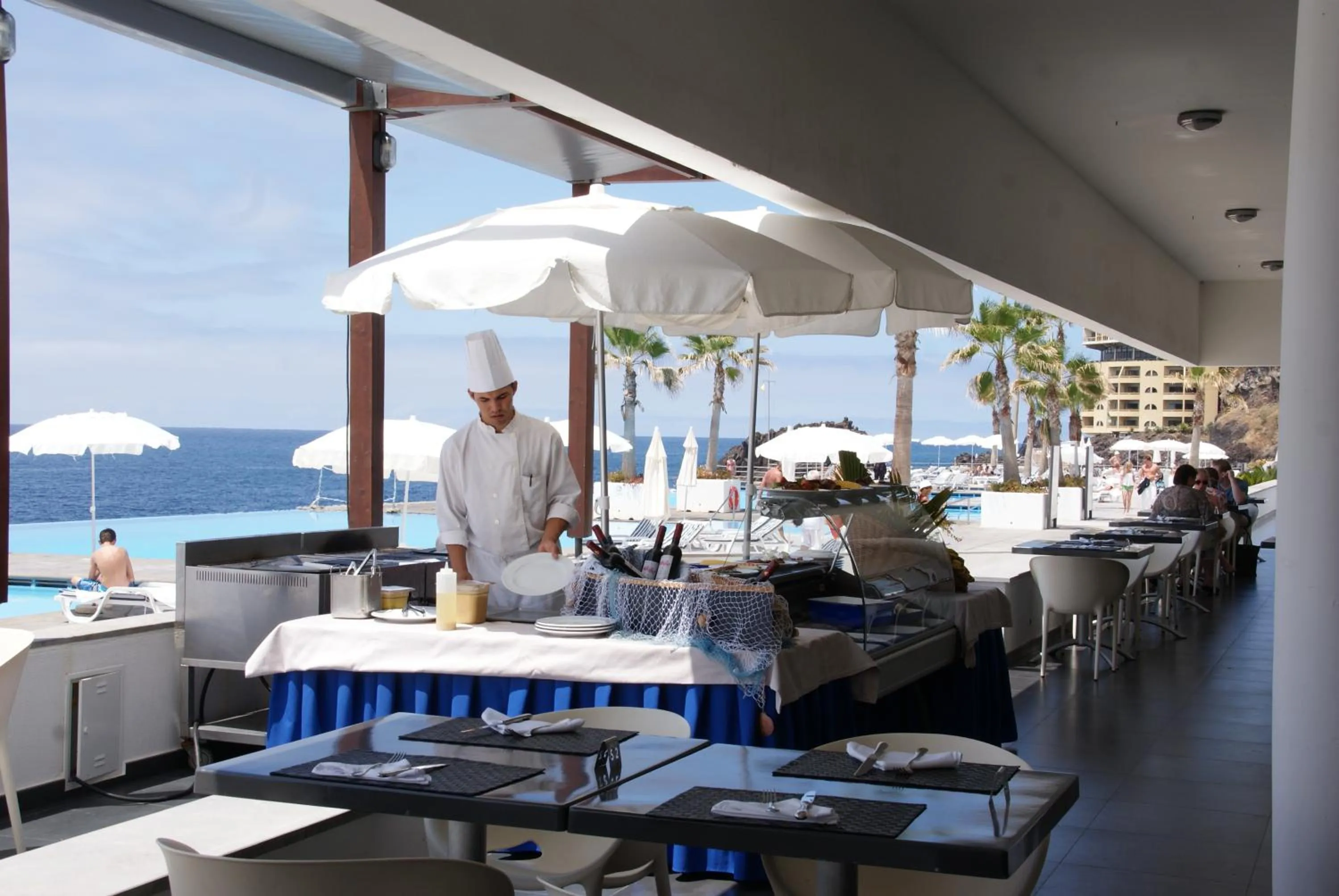 Restaurant/places to eat in VidaMar Resort Hotel Madeira