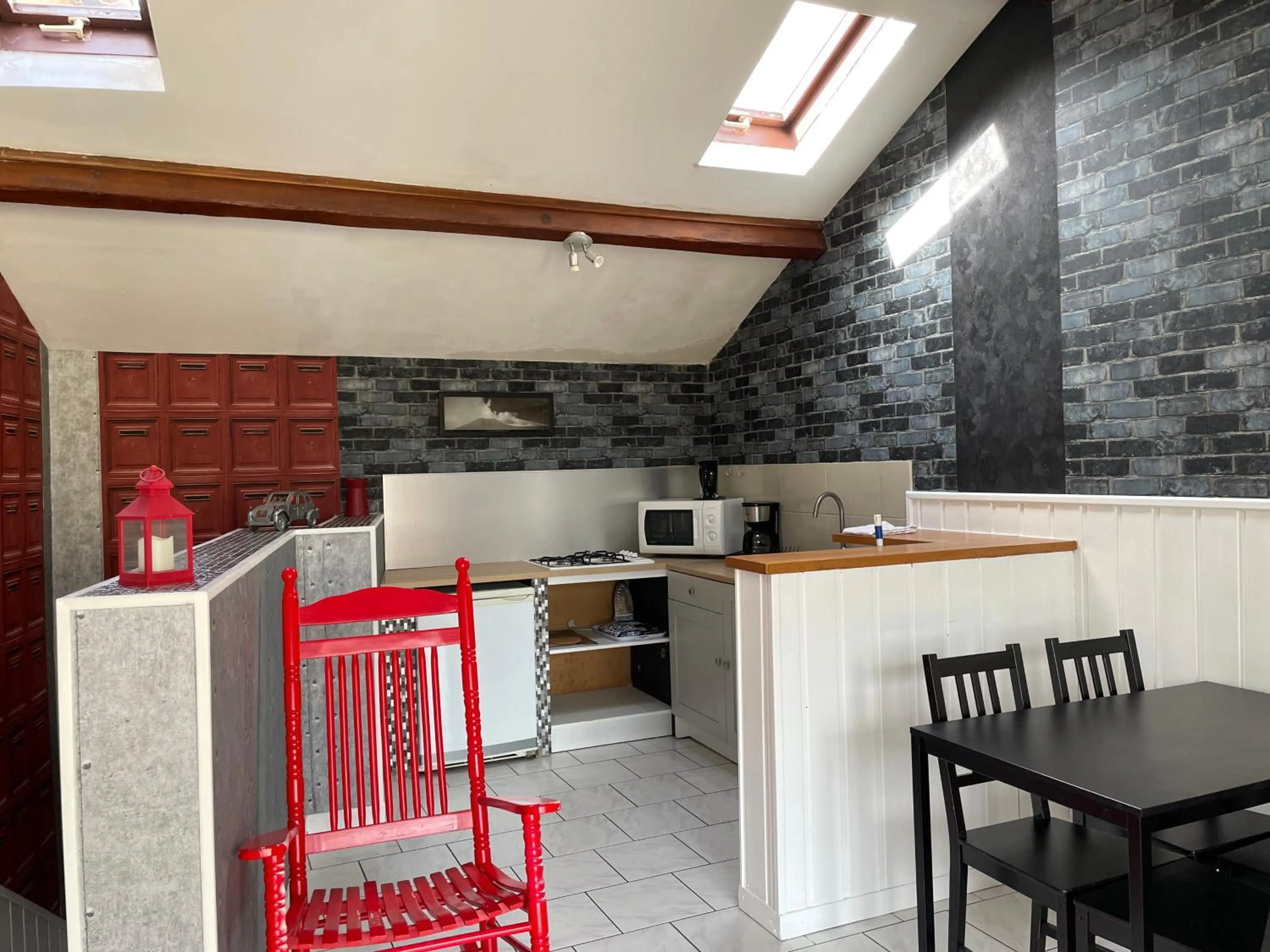 Kitchen or kitchenette in Domaine de Vandenesse Et Spa