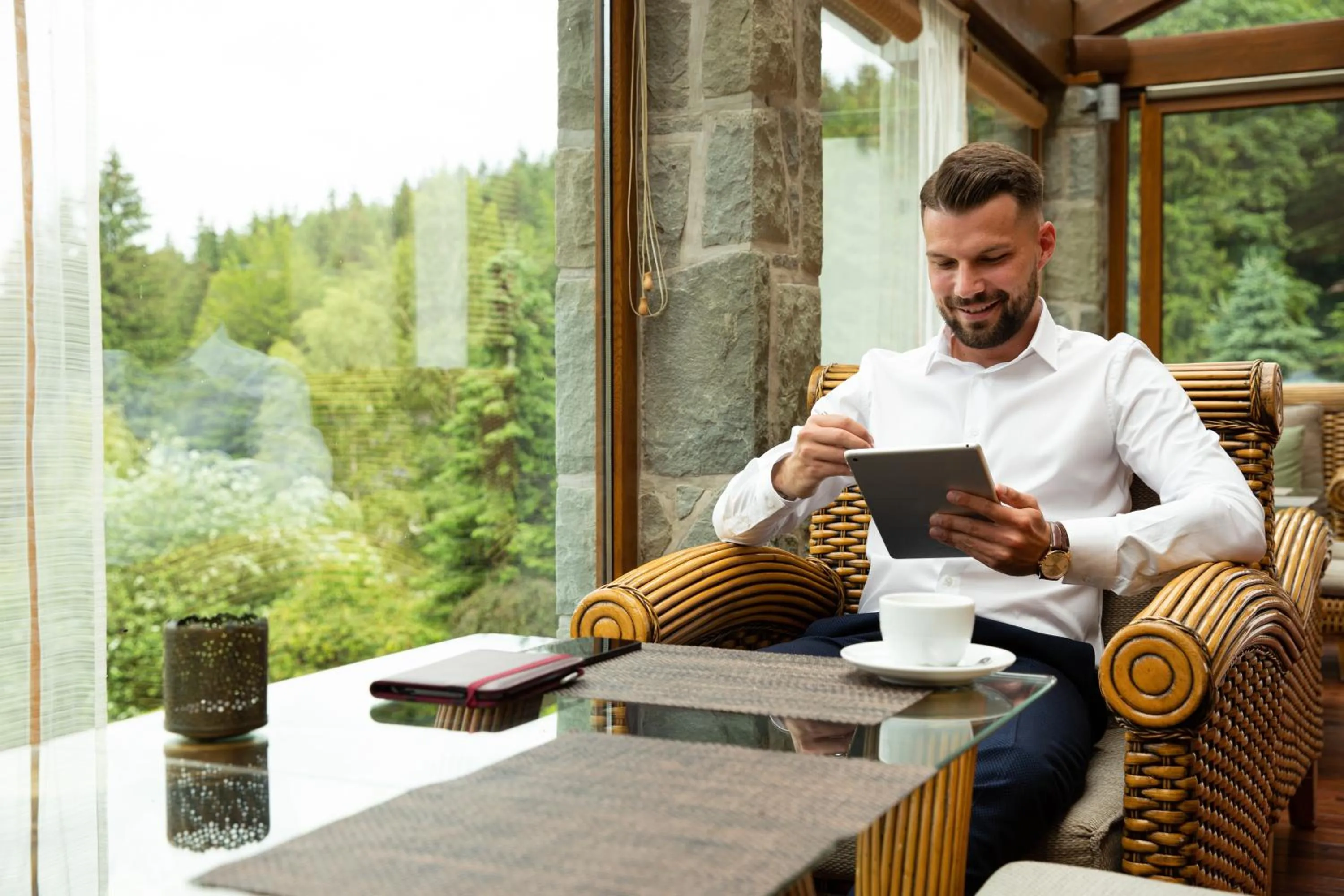 People in Hotel Troyer