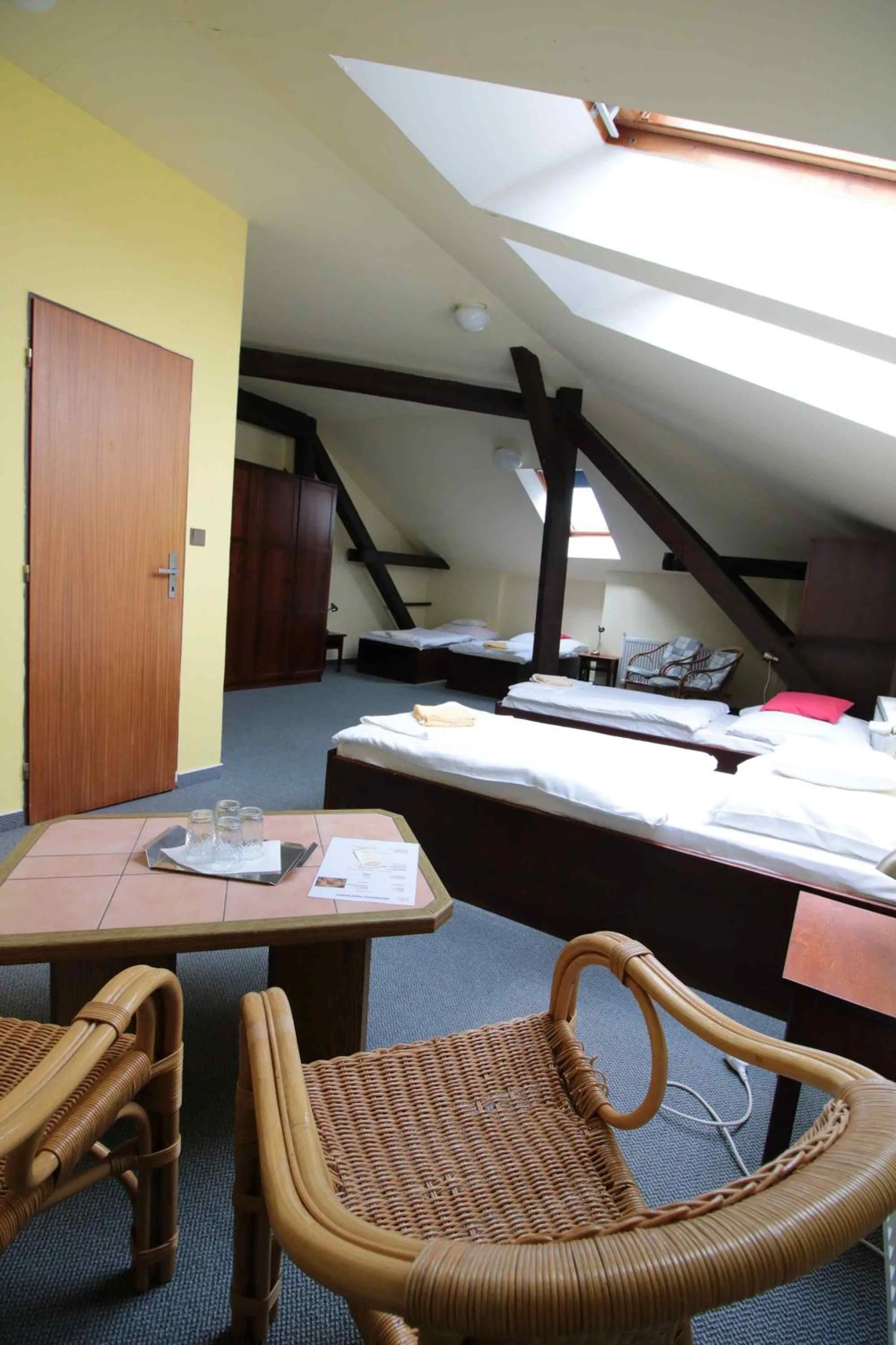 Photo of the whole room in Hotel Nobys