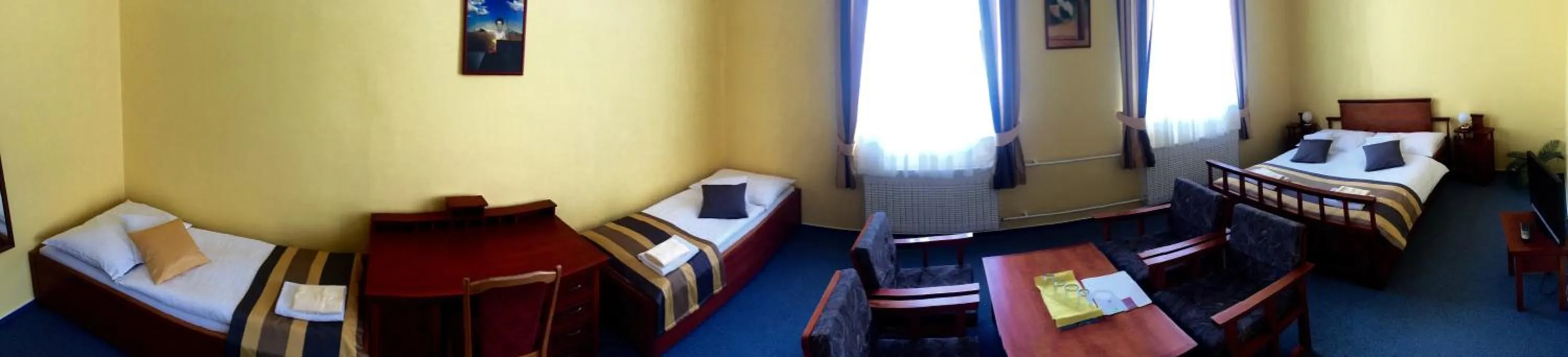 Photo of the whole room in Hotel Nobys