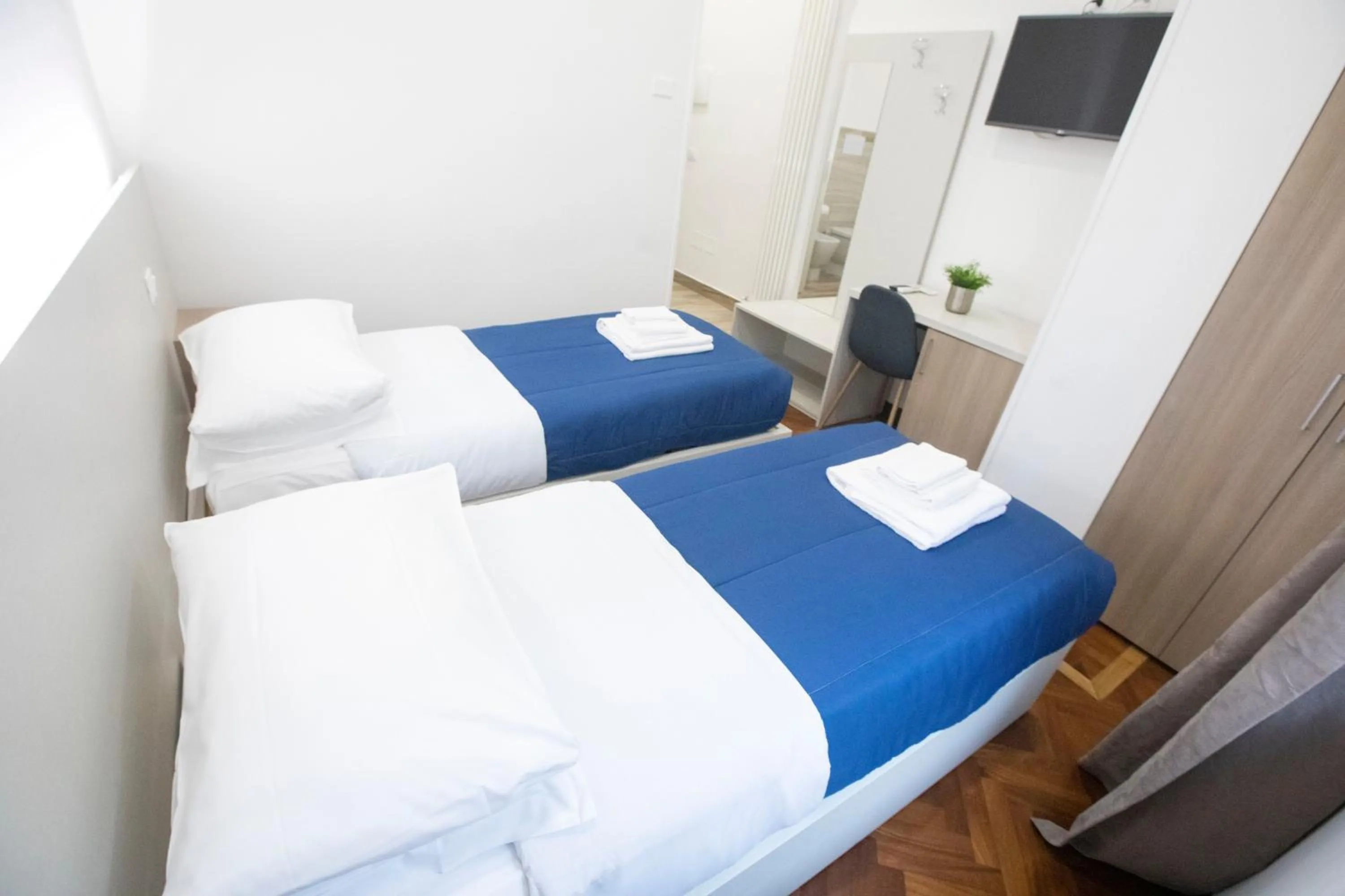 Bedroom, Bed in Hall inn B&B in Naples