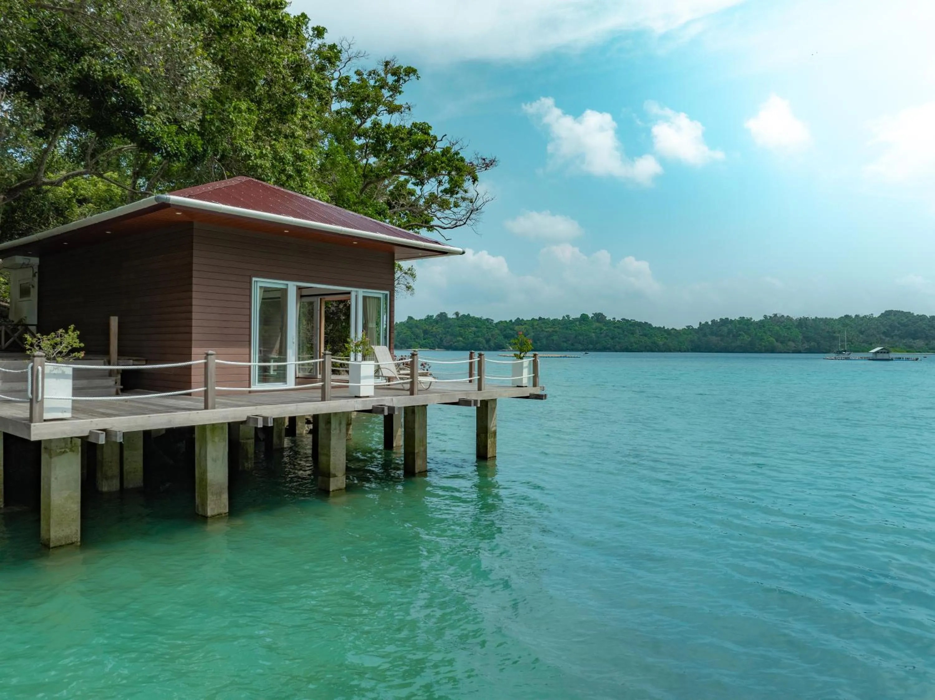 Property building in The Hawk's Nest Resort