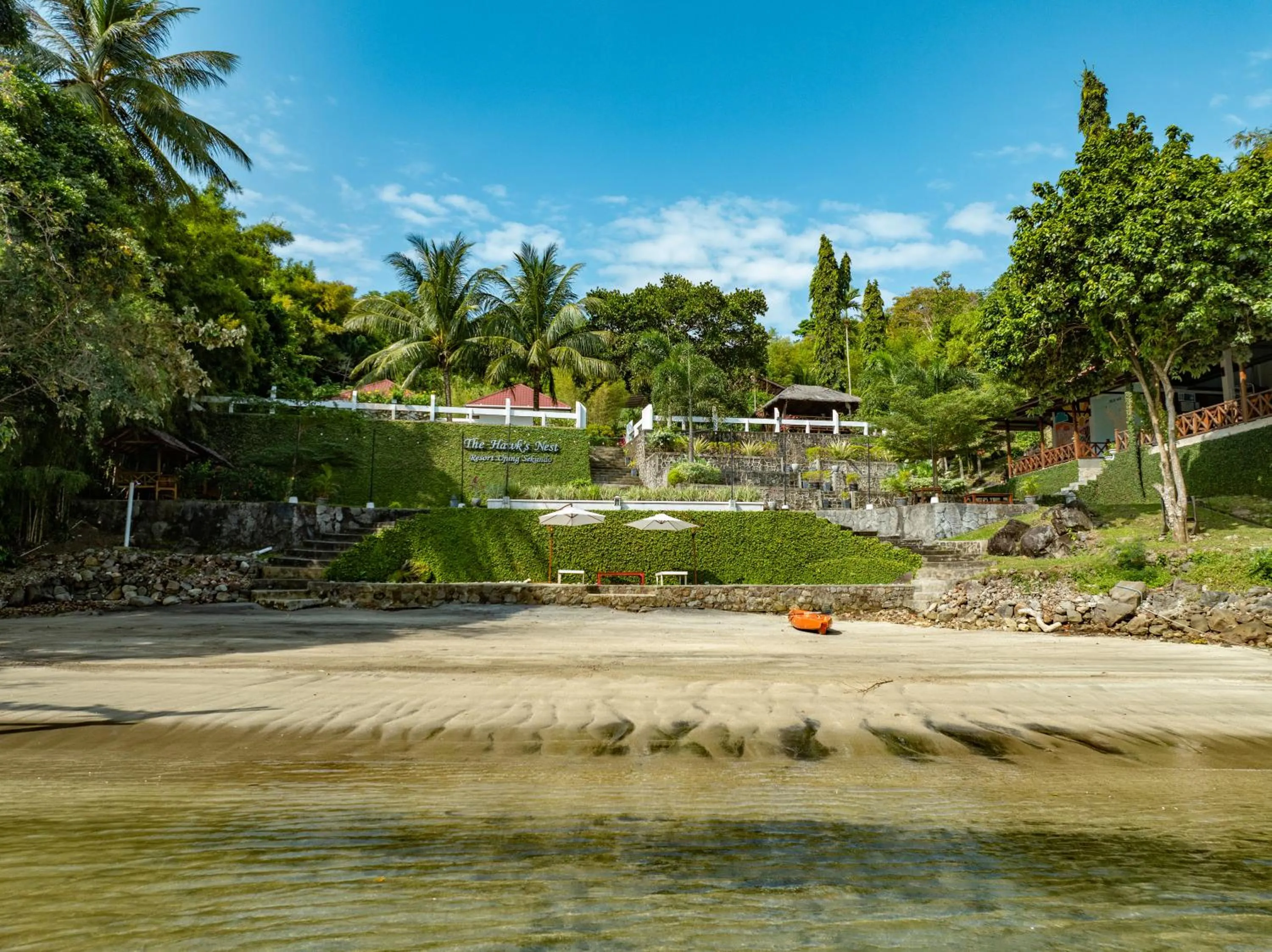 Beach in The Hawk's Nest Resort