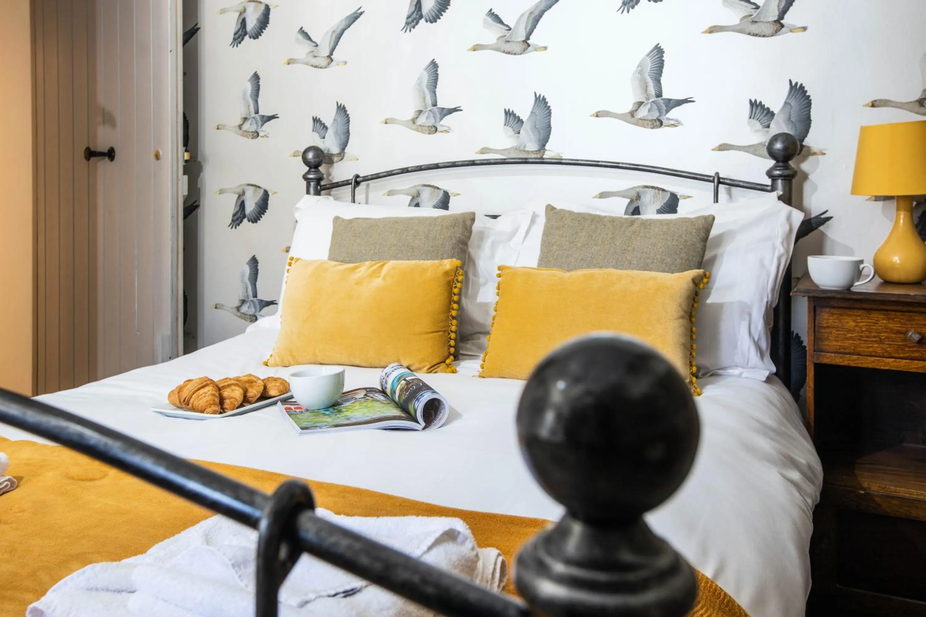 Bed in The Olde Malthouse Inn