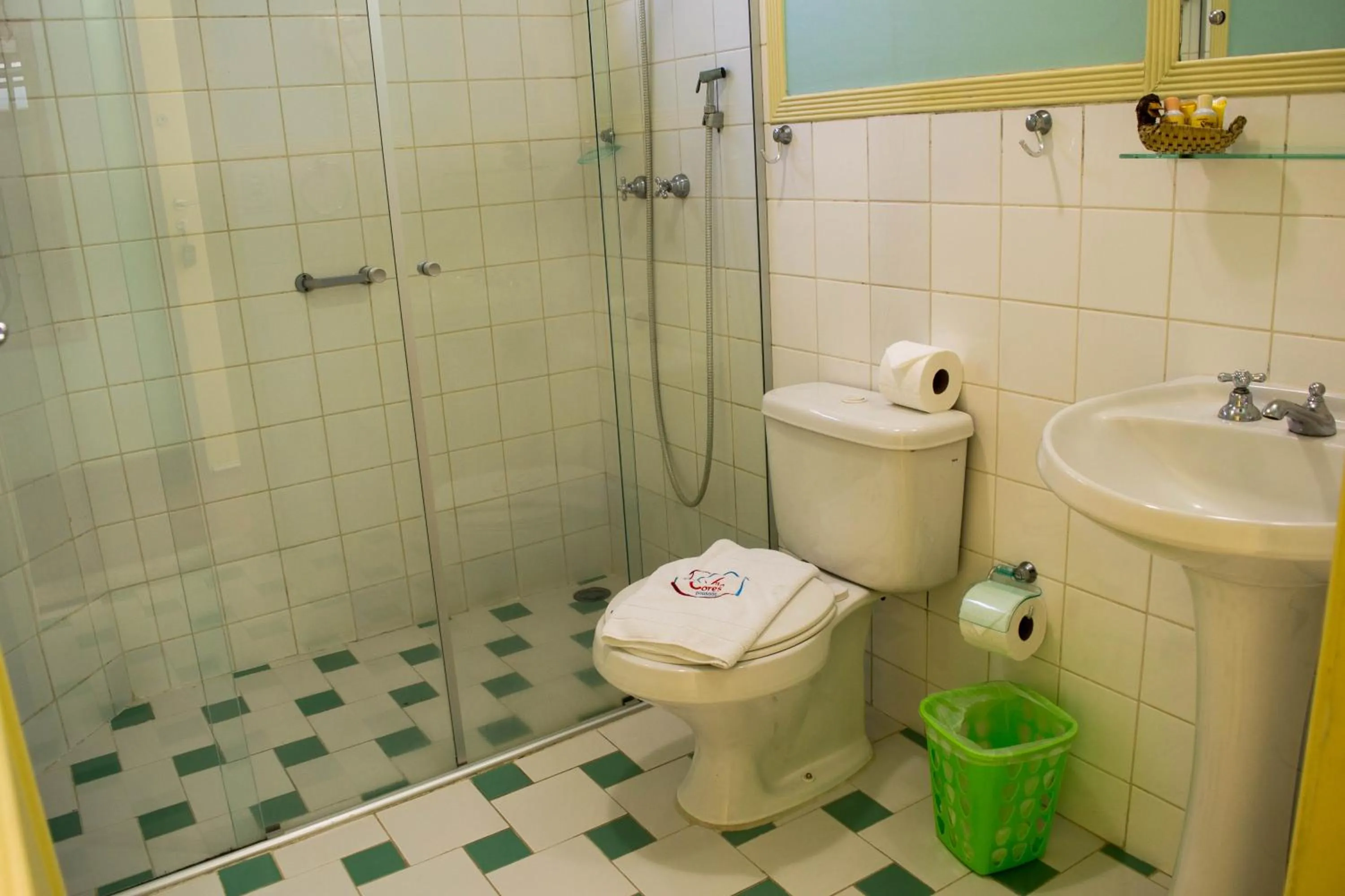 Bathroom in Pousada Vila das Cores