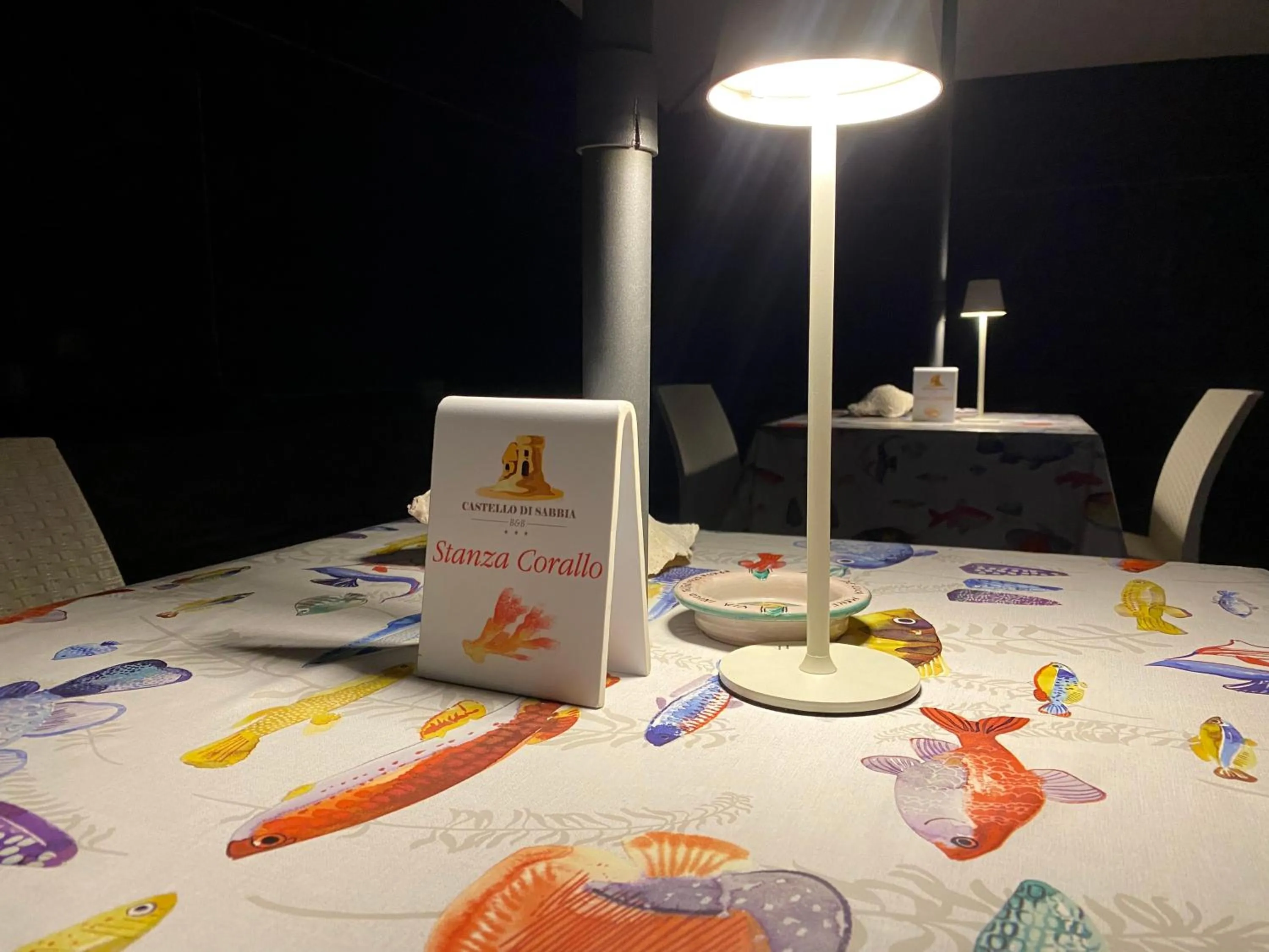 Photo of the whole room, Bed in Castello di Sabbia