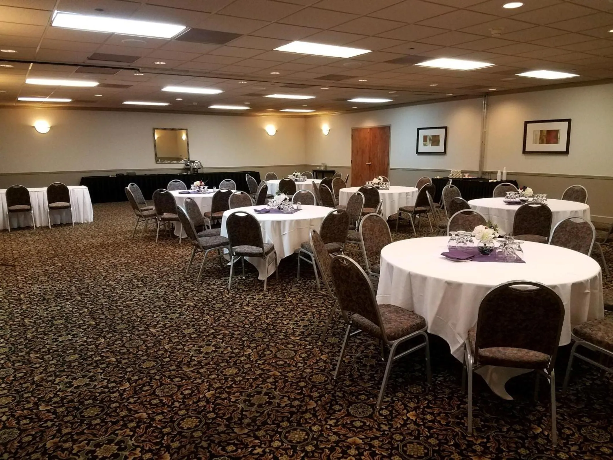 Business facilities in Lake Okoboji Resort and Conference Center