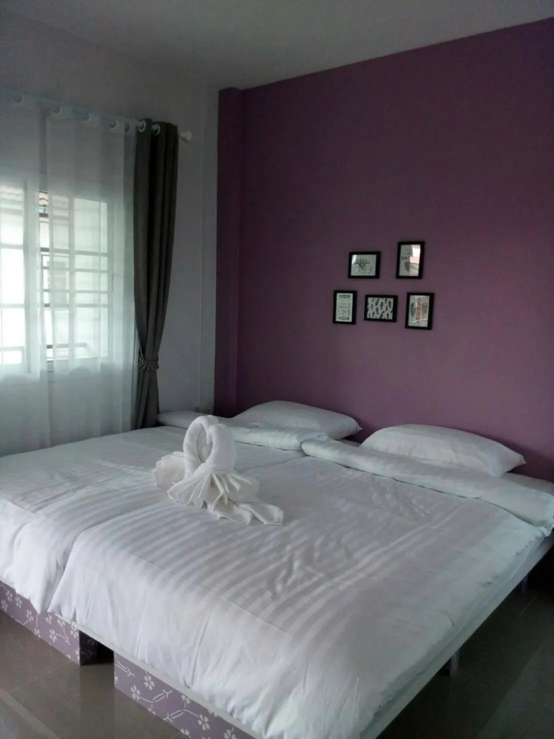 Bed in Patchy & PPraw Family