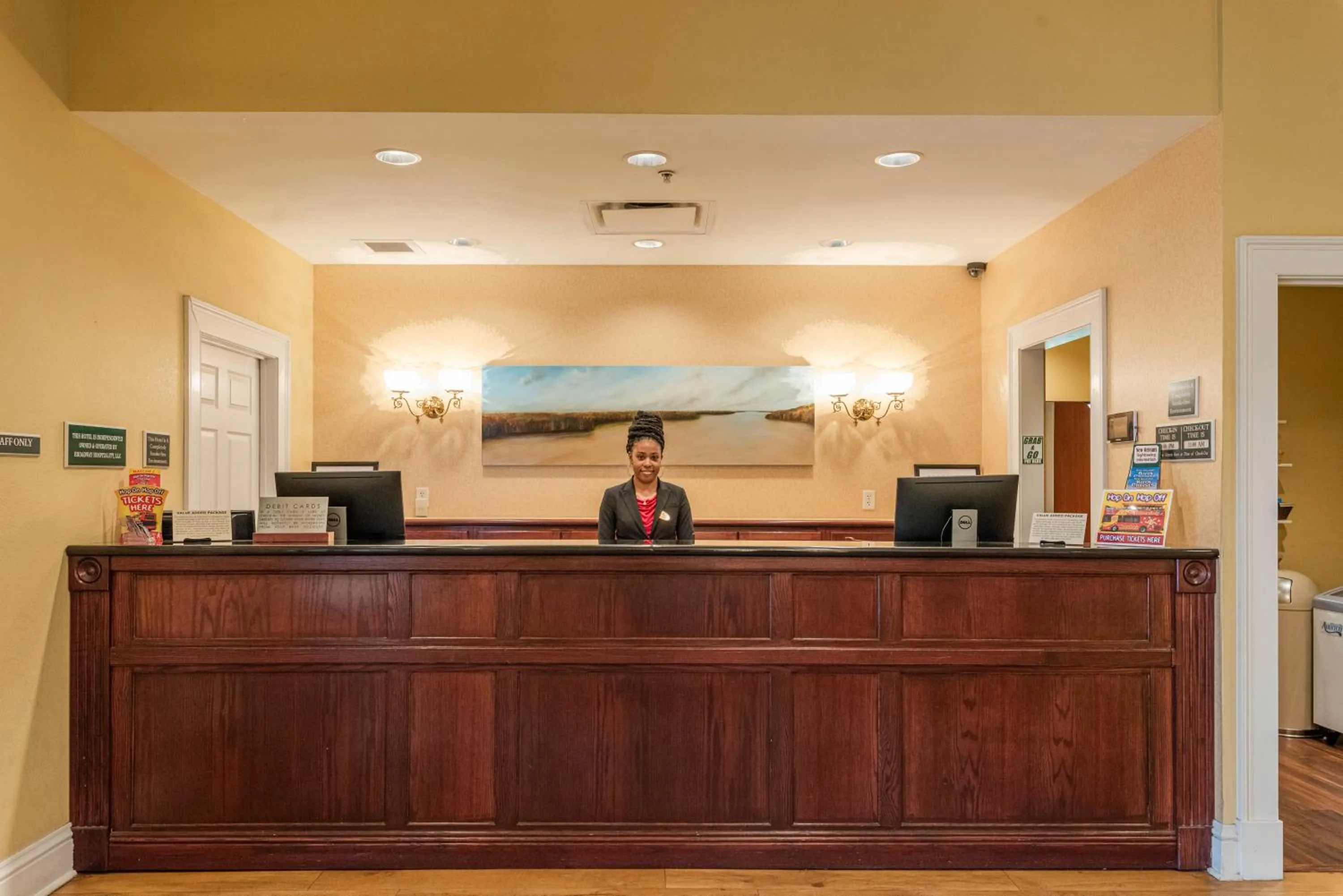 Natchez Grand Hotel On The River