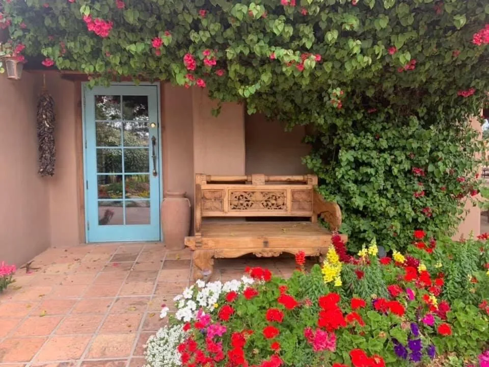 Garden in The Hermosa Inn