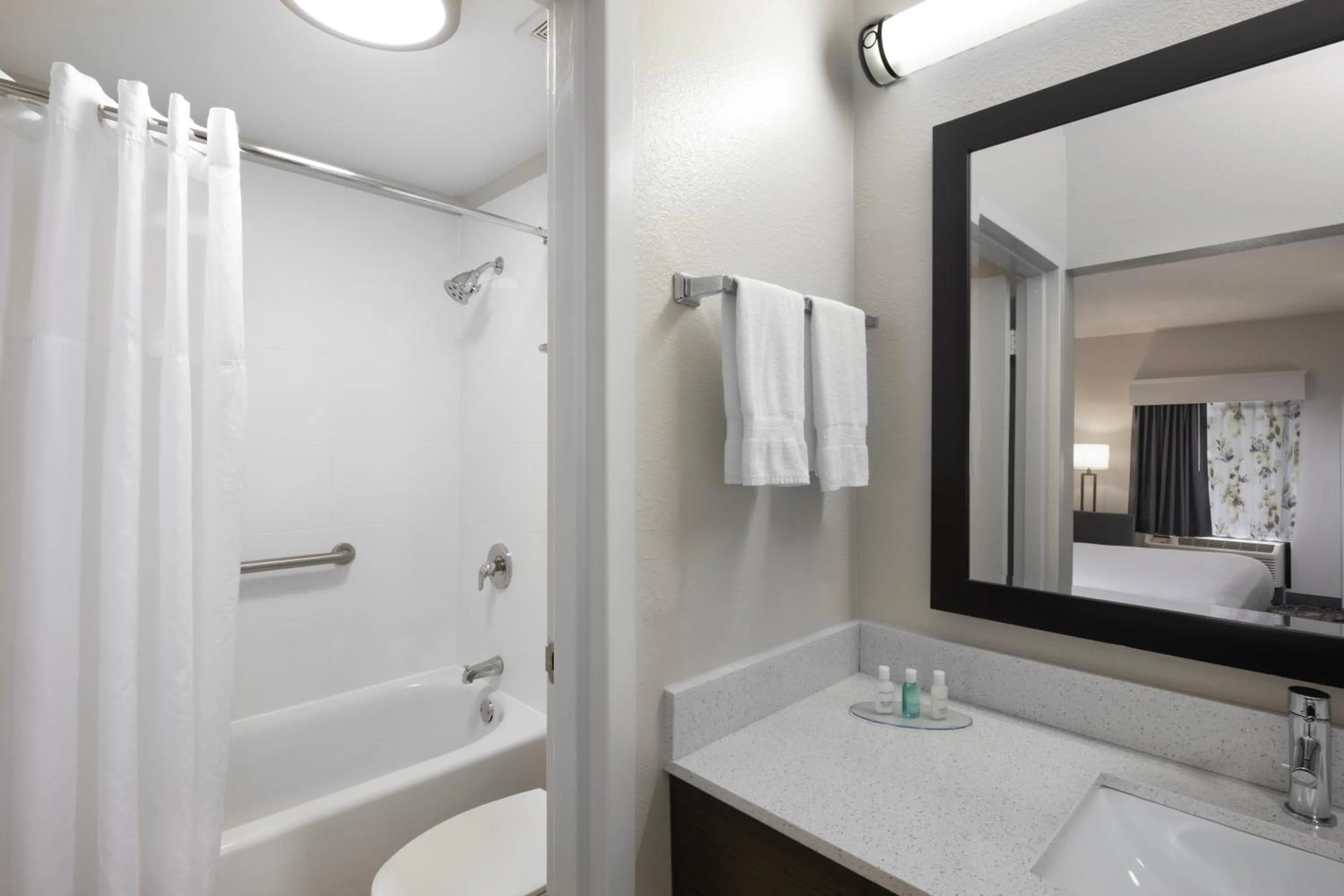 Clarion Inn Biltmore Village