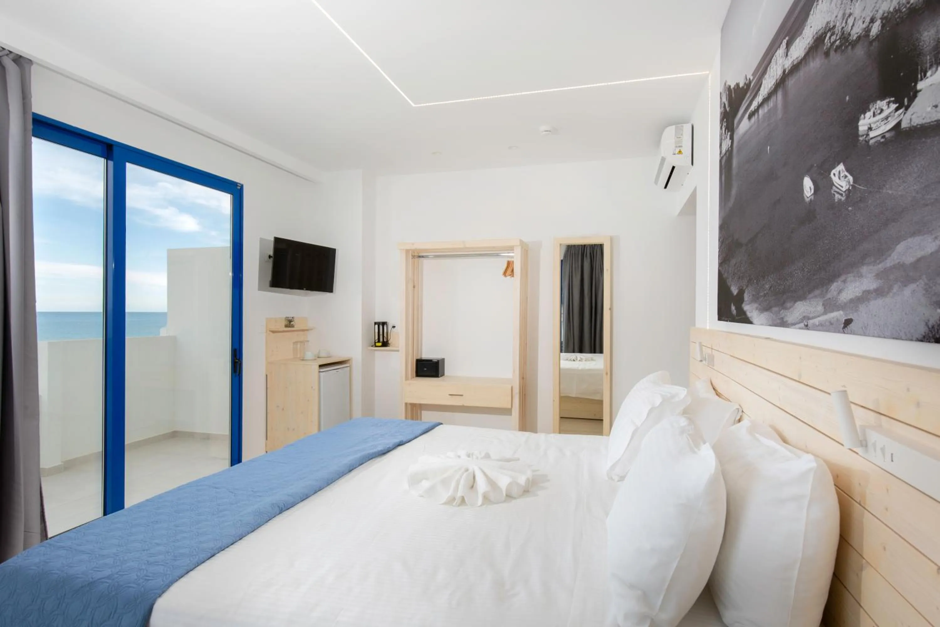 TV and multimedia, Bed in Raffaello Beach