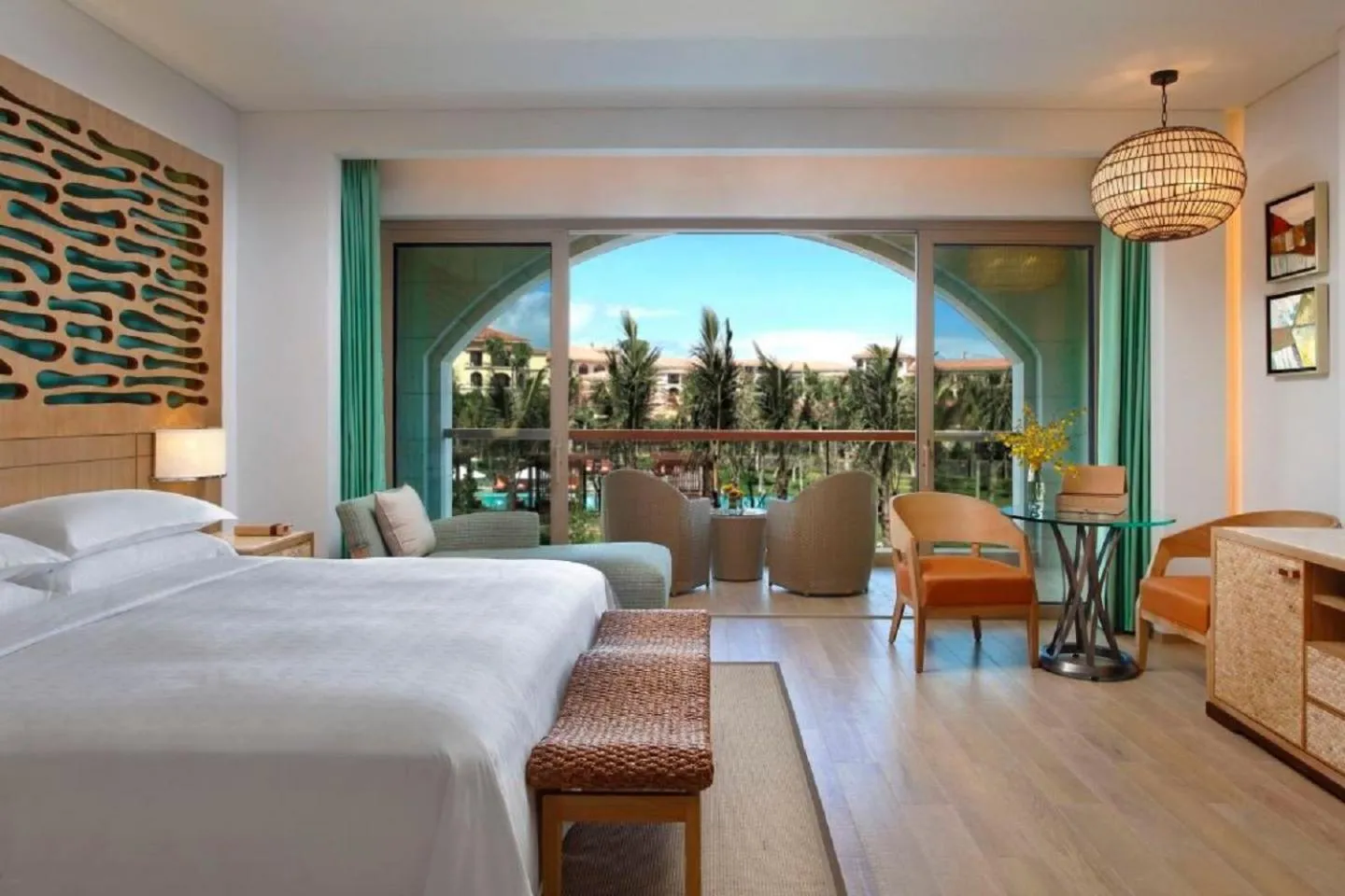 Bedroom, Bed in Sheraton Sanya Haitang Bay Resort