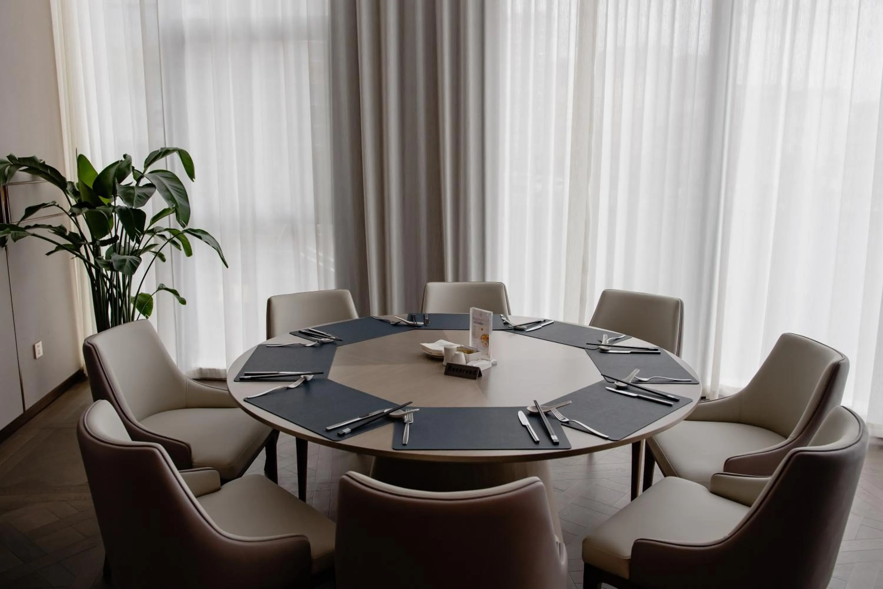 Dining area in Kempinski Hotel Guiyang