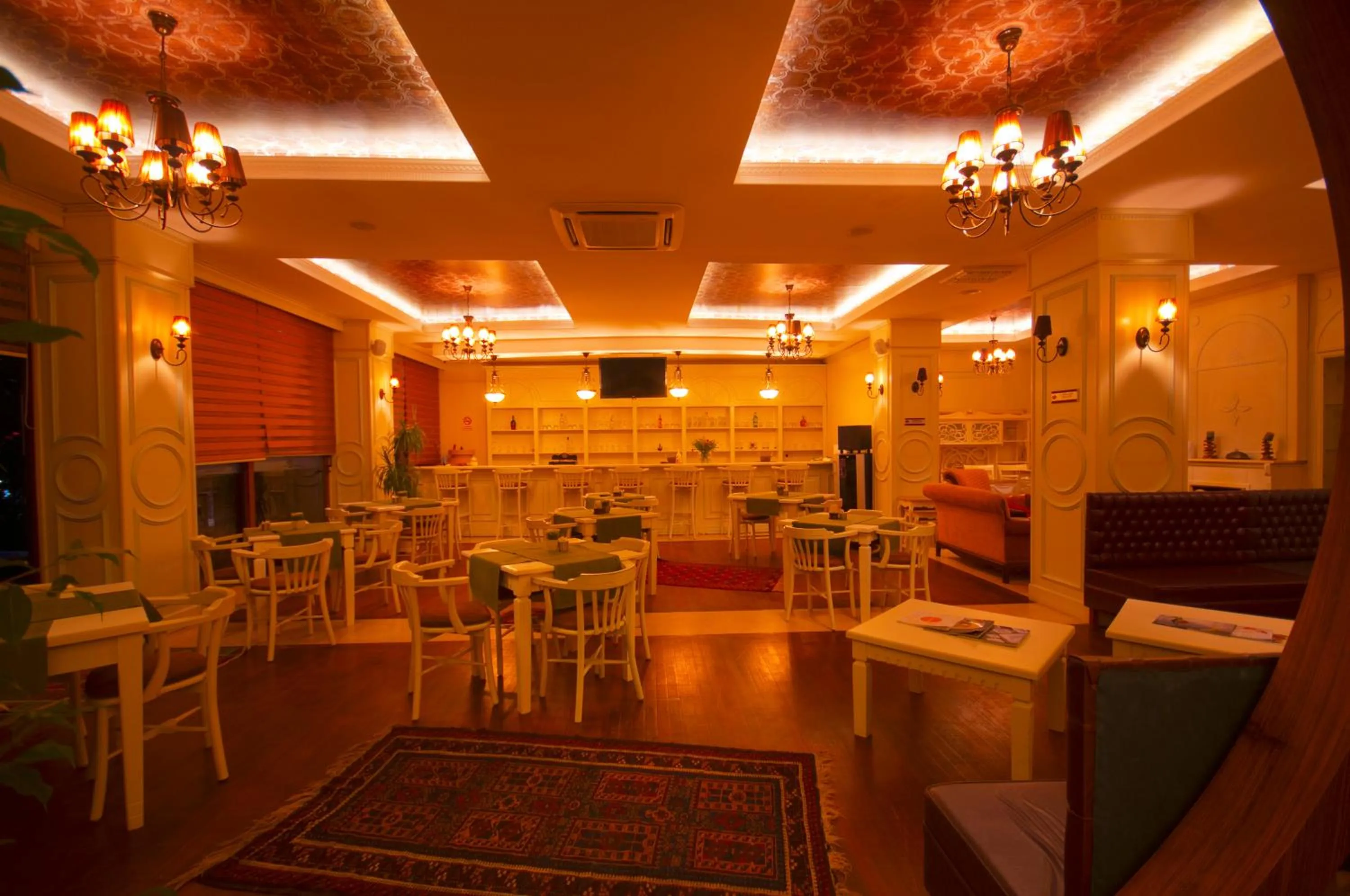 Lounge or bar in My Dream Hotel