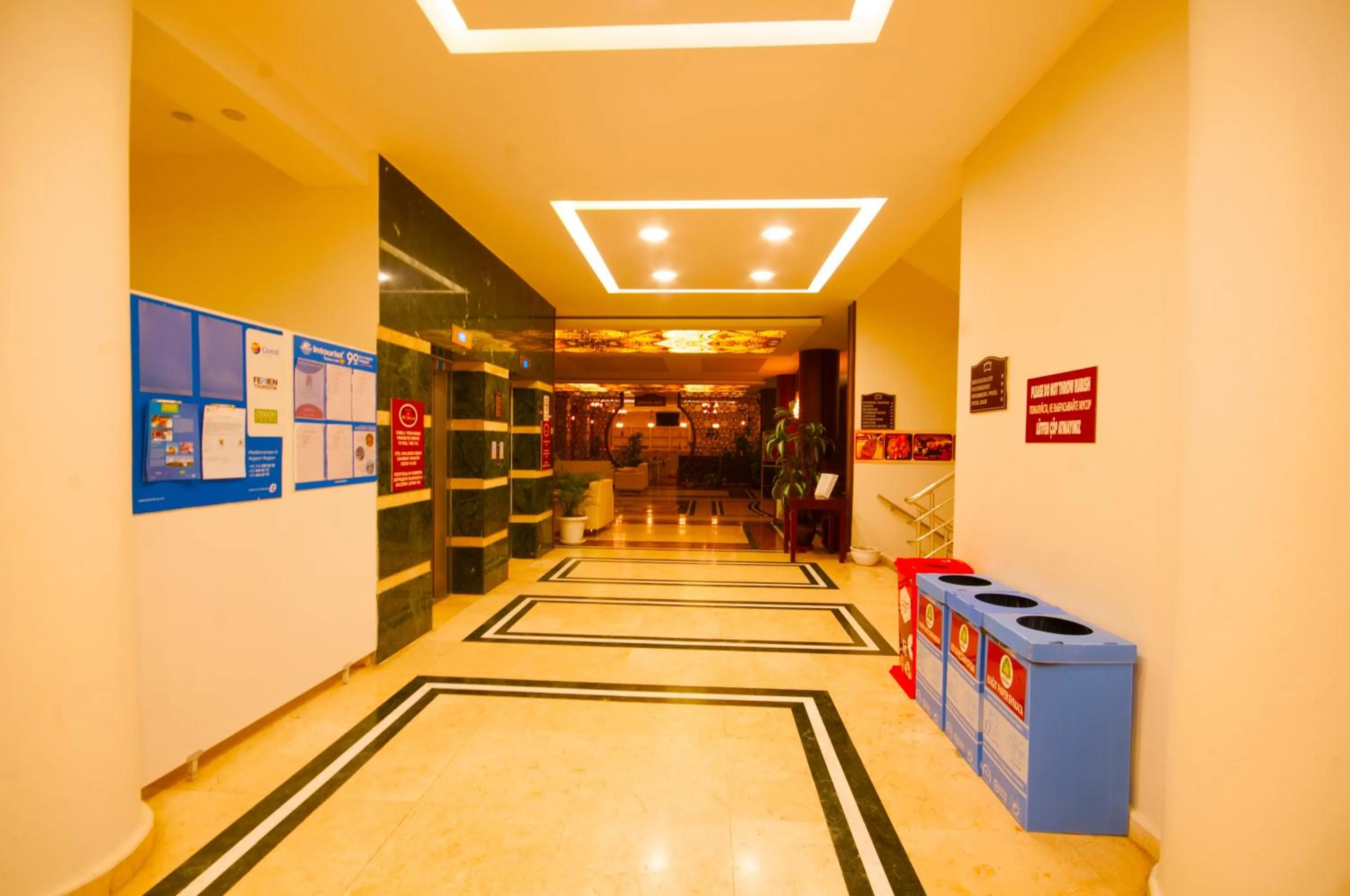 Lobby or reception in My Dream Hotel