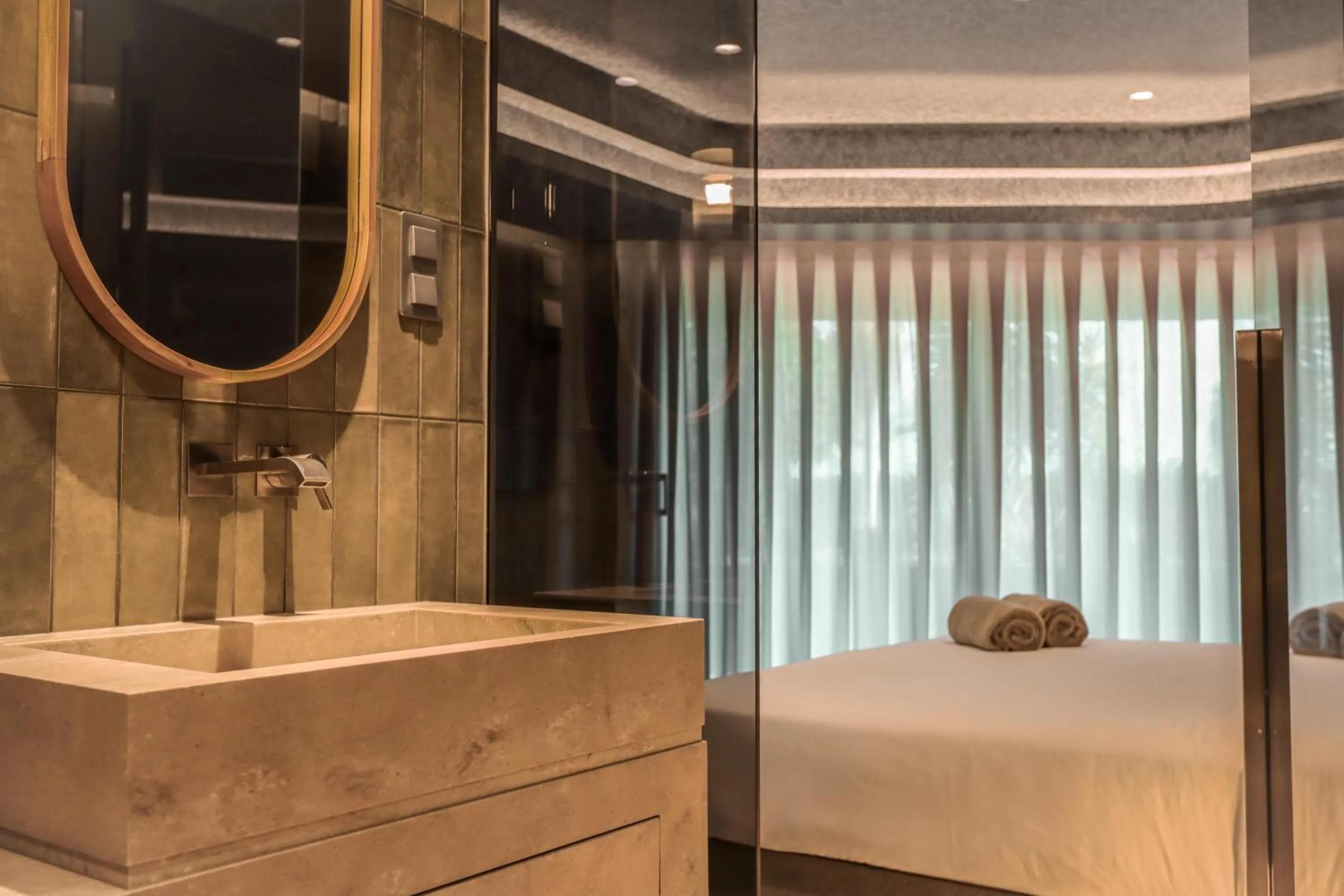 Photo of the whole room, Bed in The Views Oasis