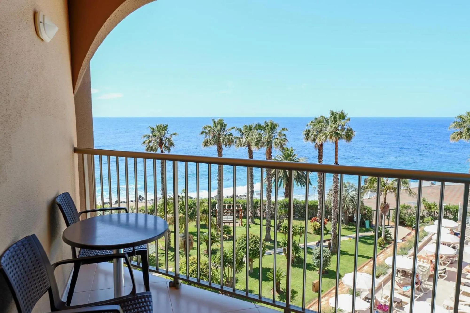 Photo of the whole room in The Views Oasis