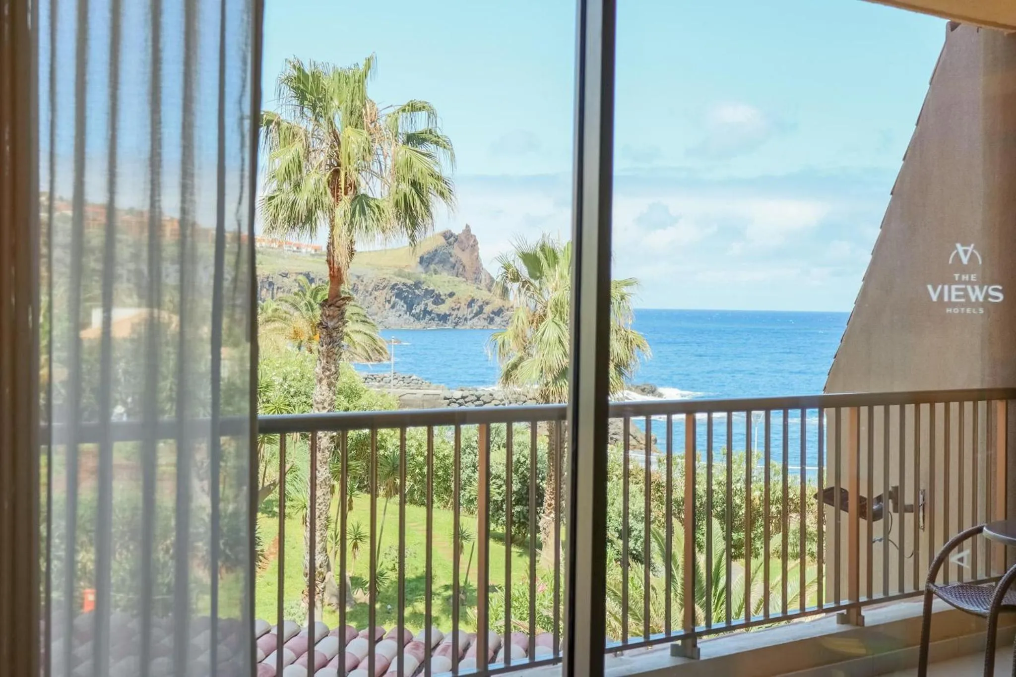 Photo of the whole room in The Views Oasis