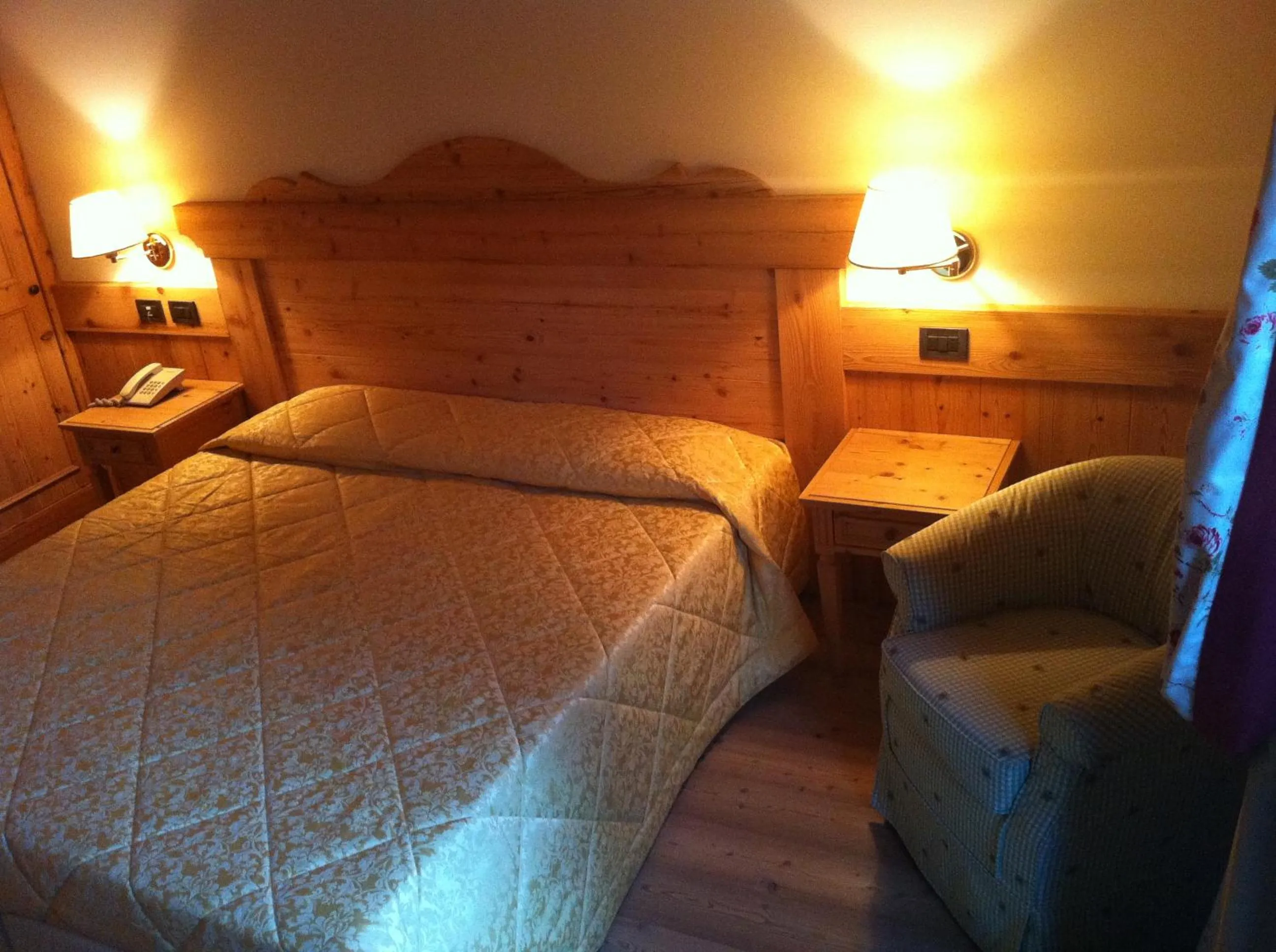 Bedroom, Bed in Campiglio Bellavista