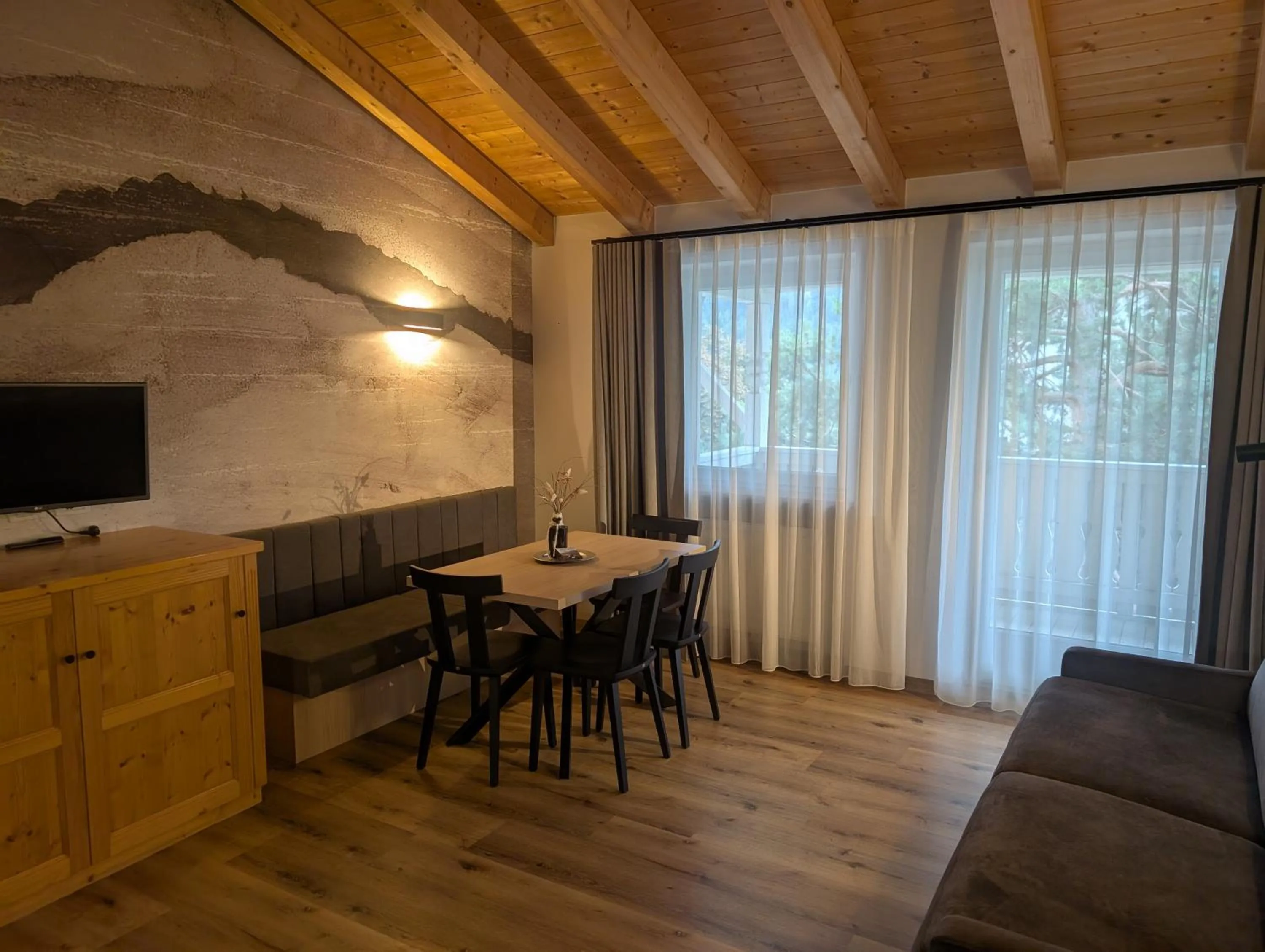 Dining area in Eden Apartments