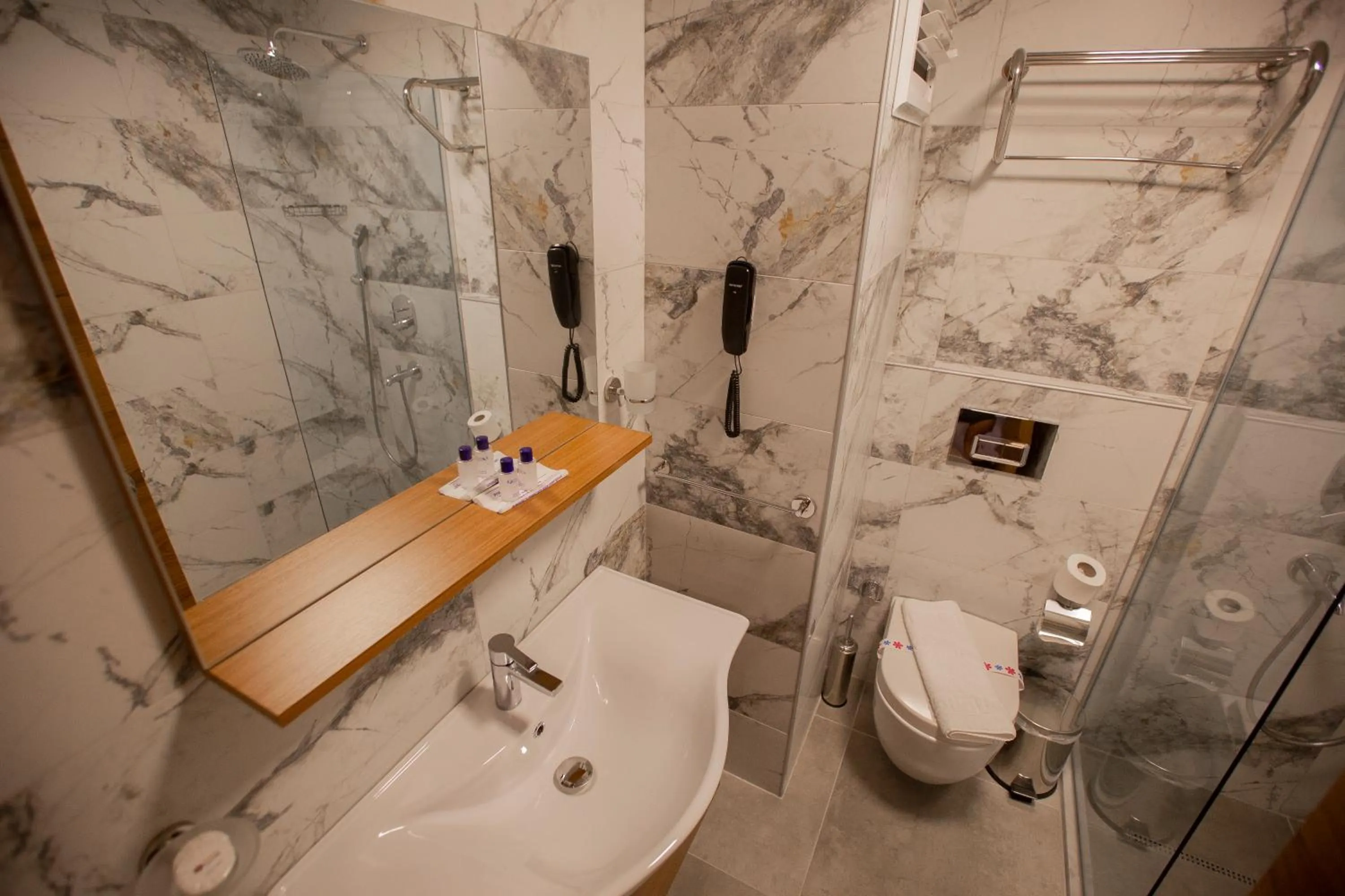 Bathroom in Kleopatra Fatih Hotel