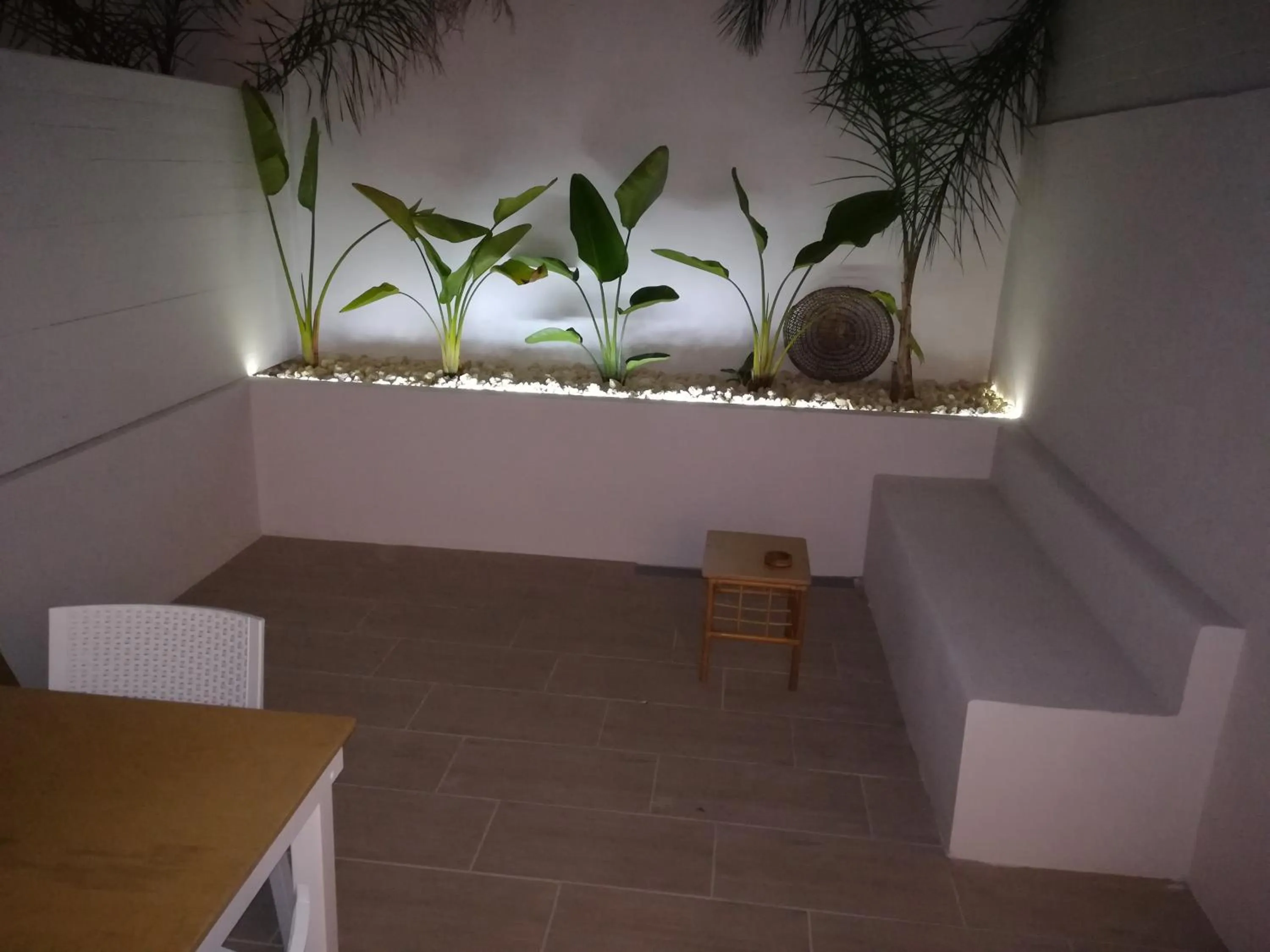 Property building in B&B Suites Via del Mare