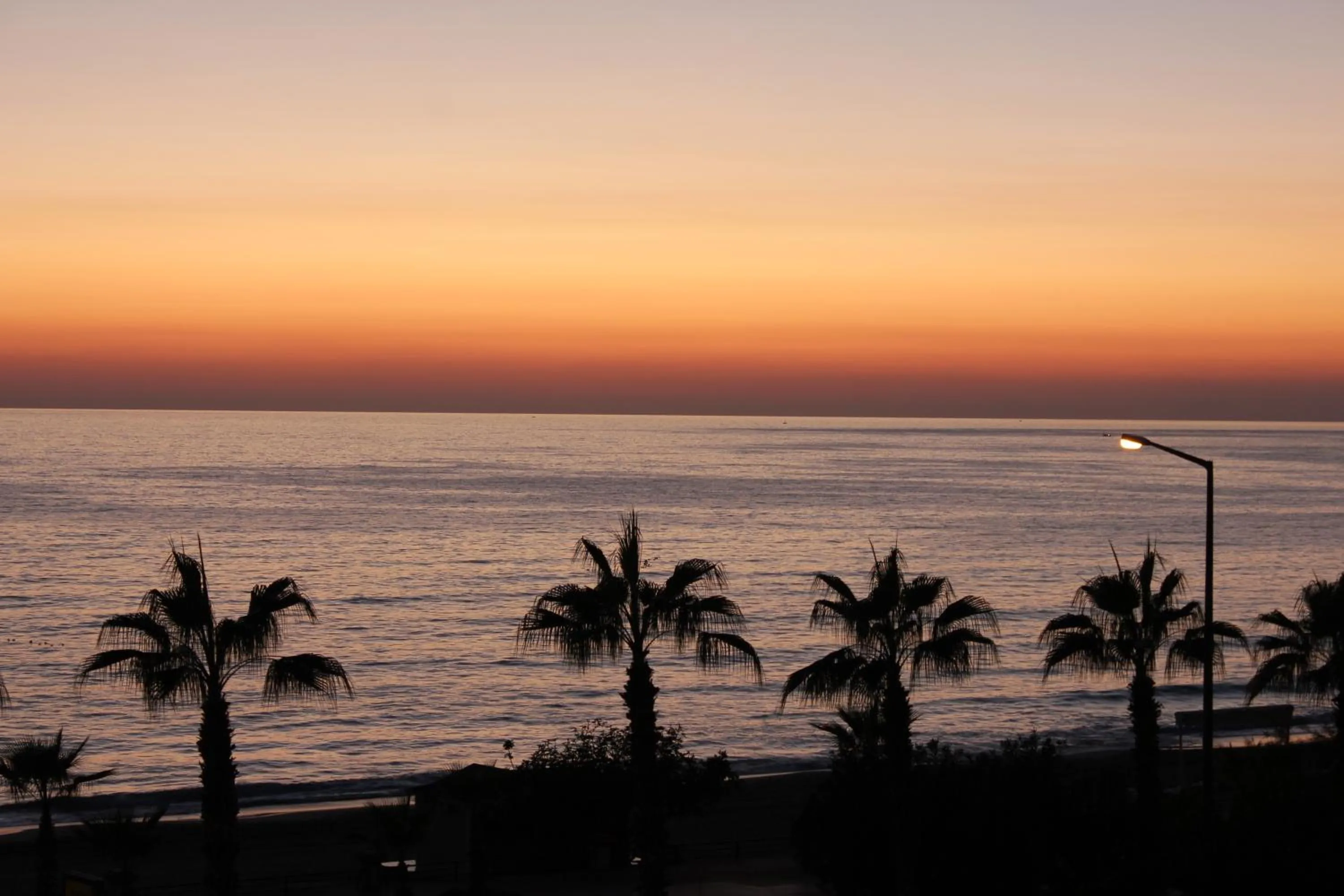 Sunset in Belle Ocean Apart Otel