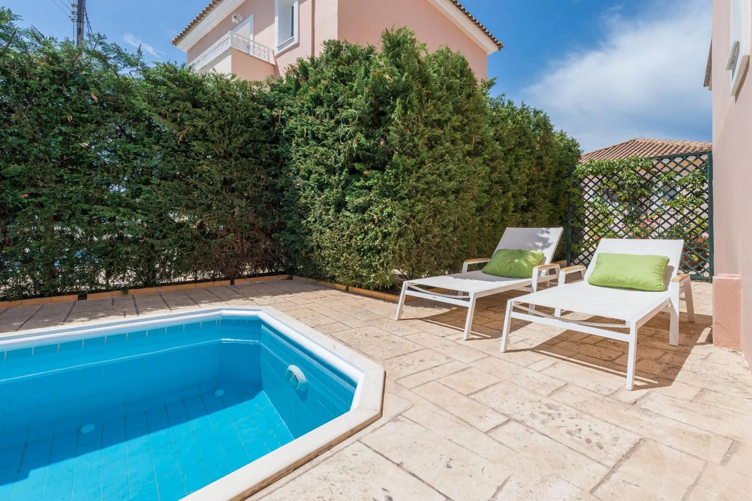 Swimming pool in Lorenzo Villas with Private Pool, 200m from the beach, by ZanteWize