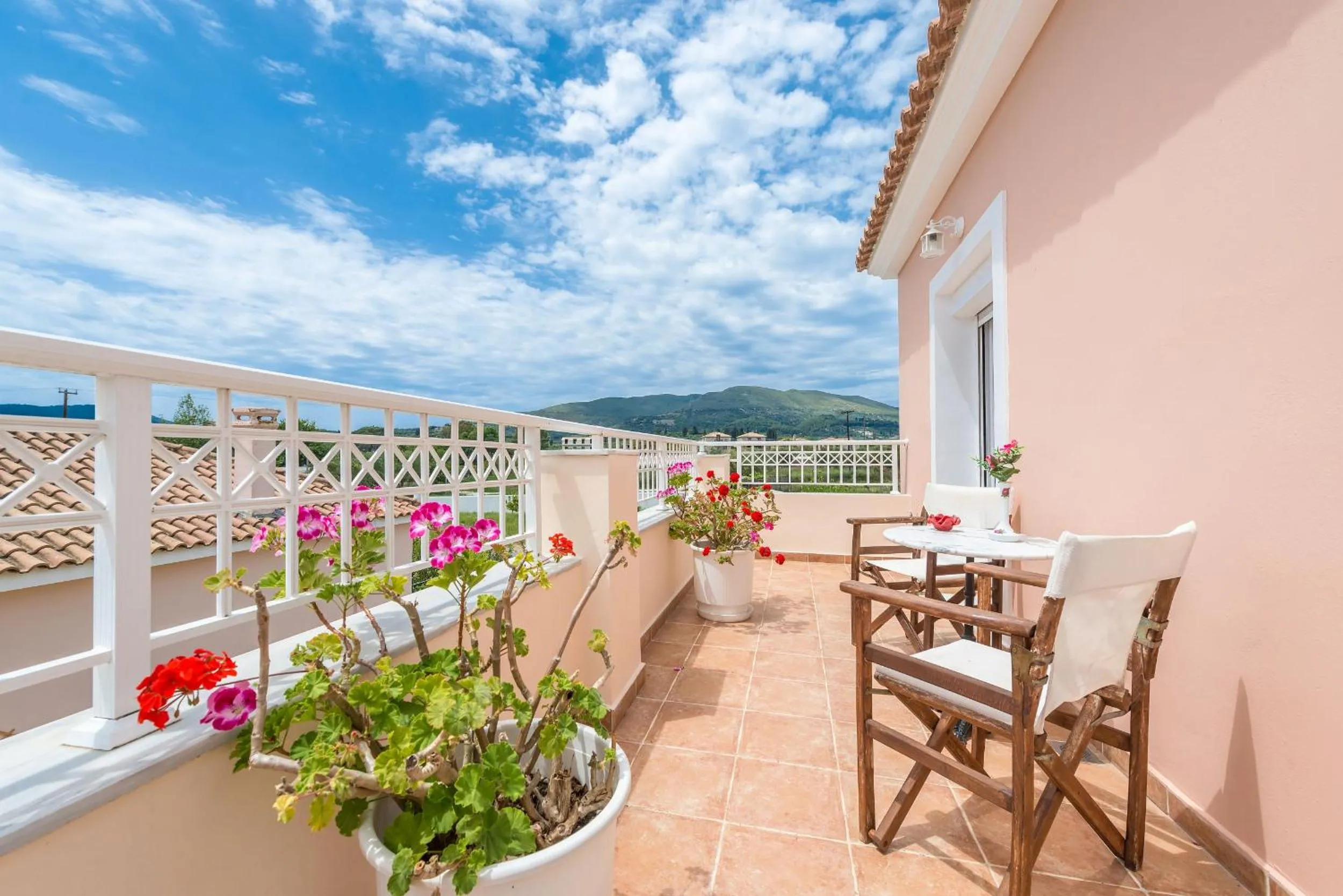 Balcony/Terrace in Lorenzo Villas with Private Pool, 200m from the beach, by ZanteWize