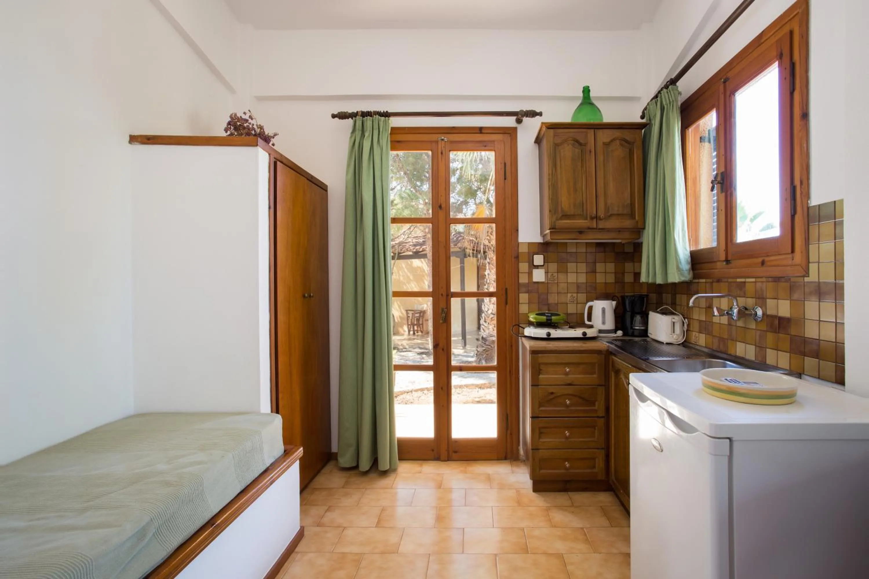Kitchen or kitchenette in Monemvasia Village (ex Topalti)