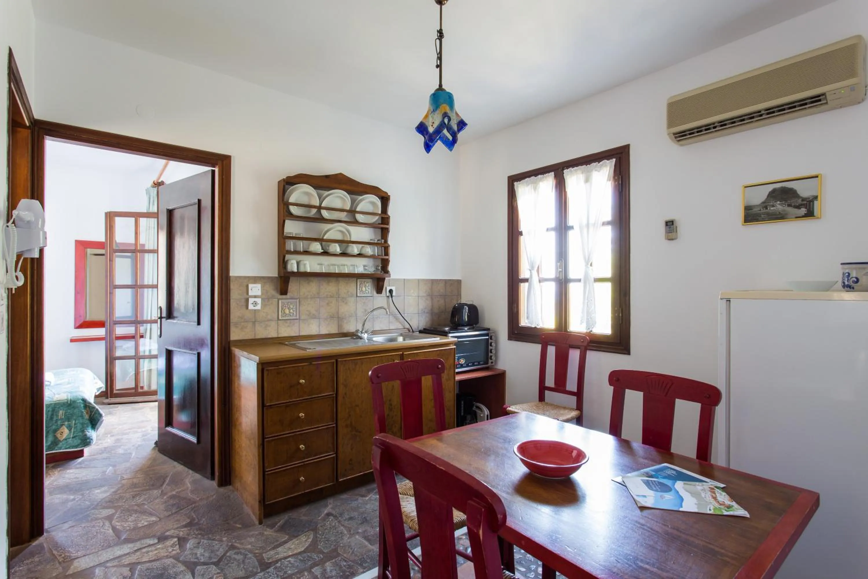 Kitchen or kitchenette in Monemvasia Village (ex Topalti)