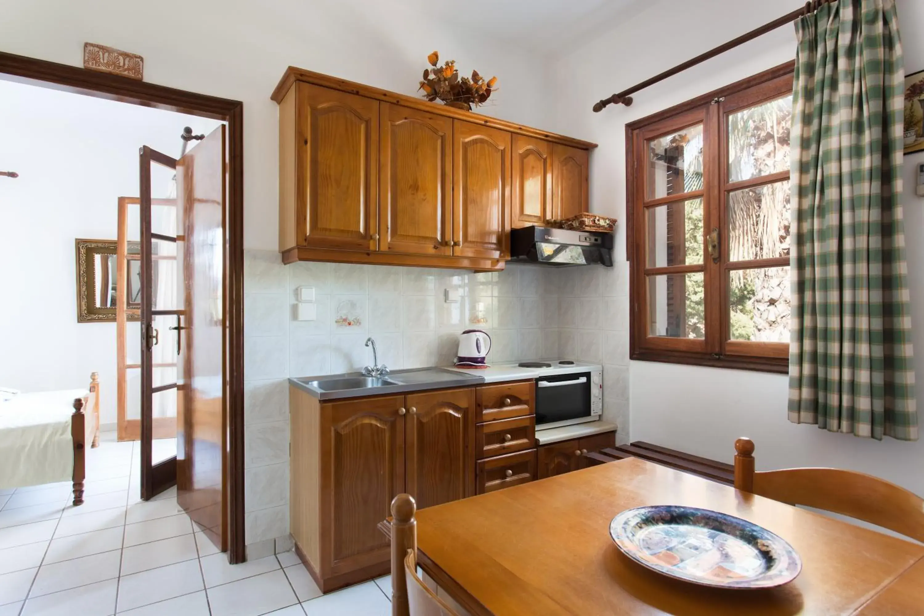 Apartment with Terrace in Monemvasia Village (ex Topalti) Apartment with Terrace in Monemvasia Village (ex Topalti)