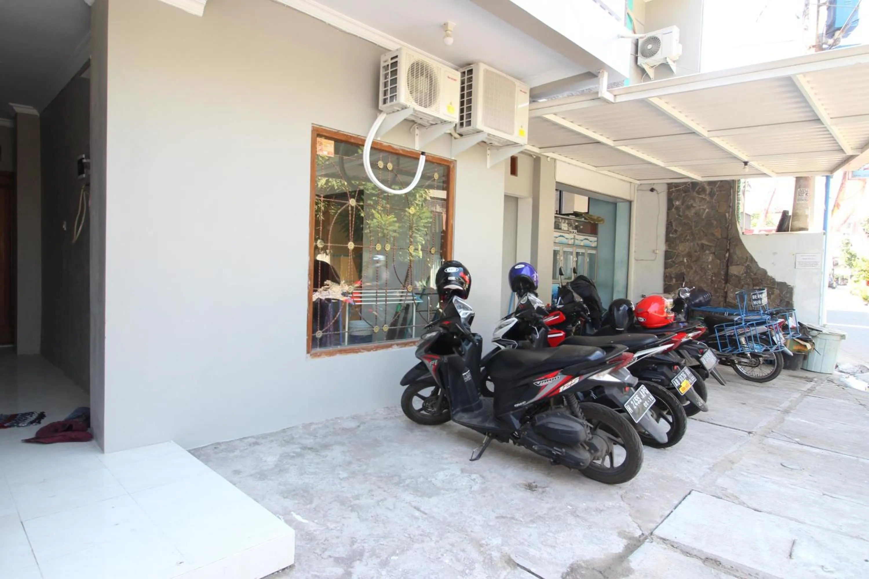 Property building in RedDoorz near UGM 3