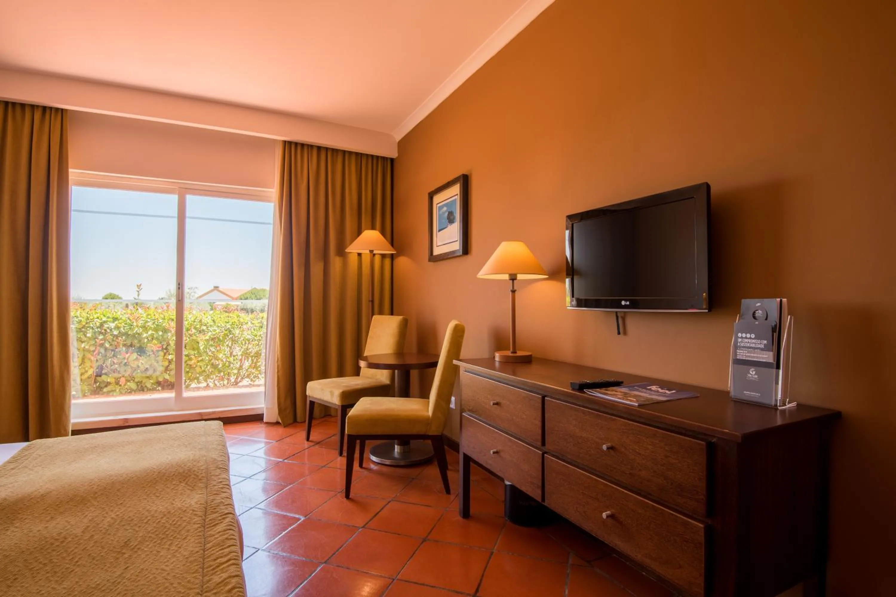 Bedroom in Vila Gale Alentejo Vineyard - Clube de Campo