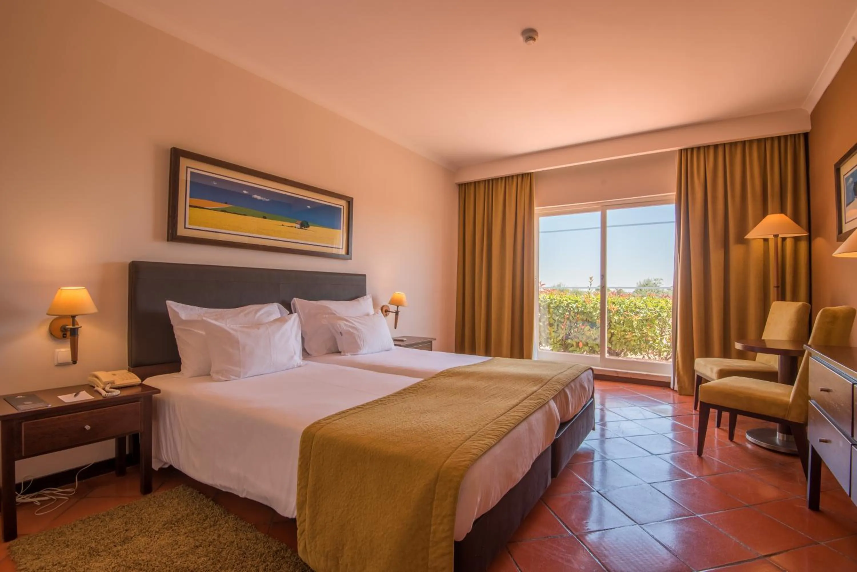 Bedroom, Bed in Vila Gale Alentejo Vineyard - Clube de Campo