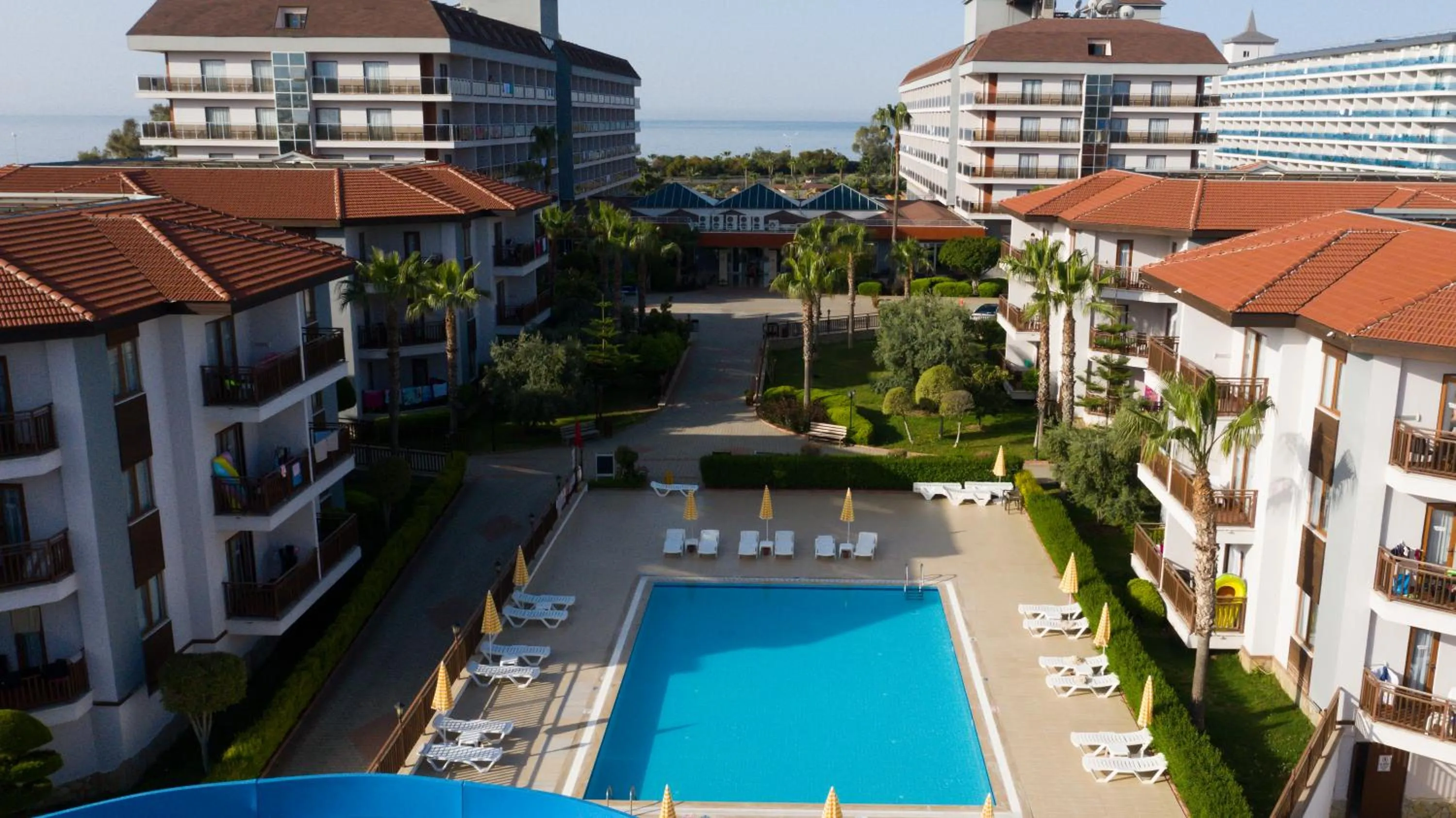 Pool view in Eftalia Aqua Resort