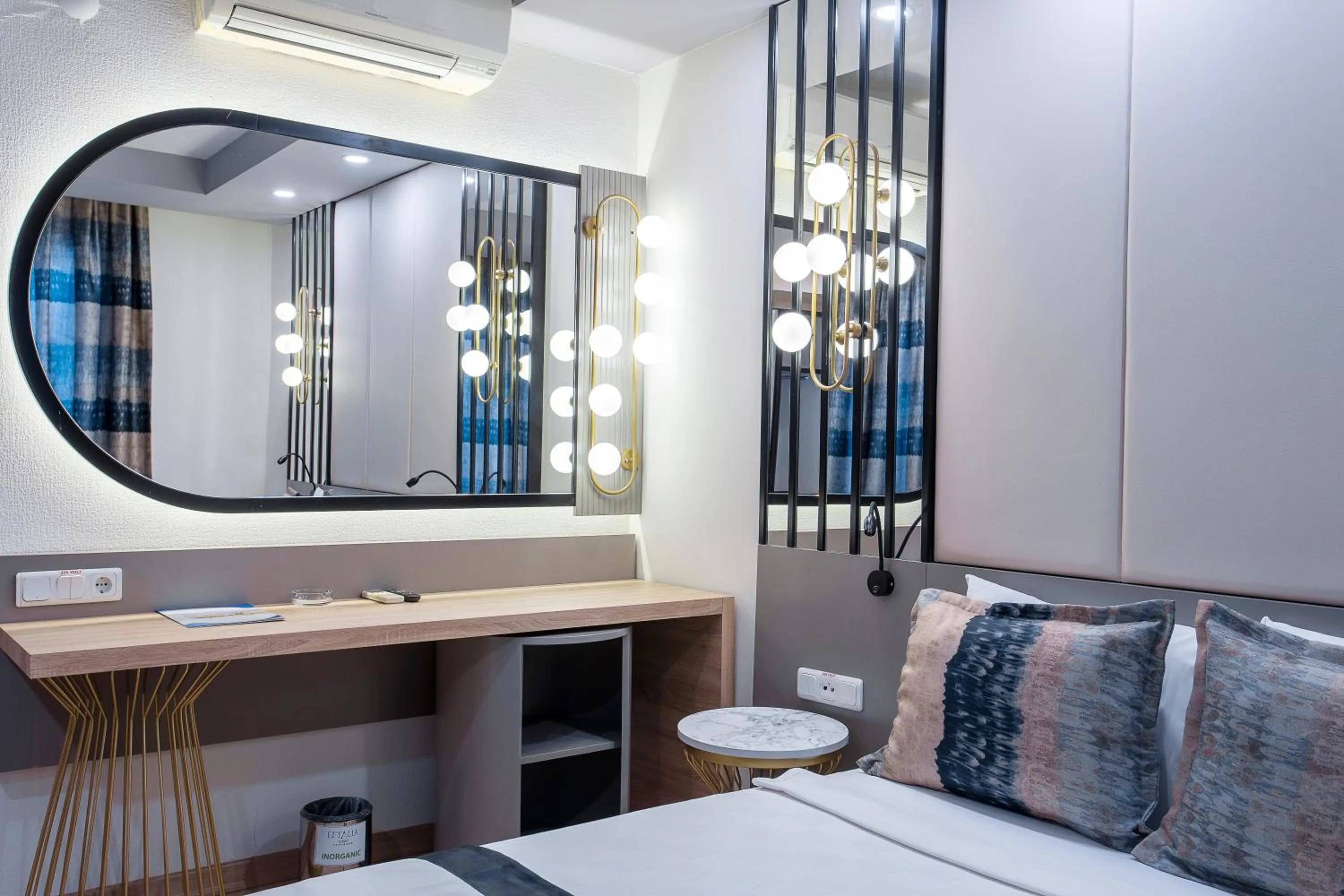 Photo of the whole room, Bed in Eftalia Aqua Resort