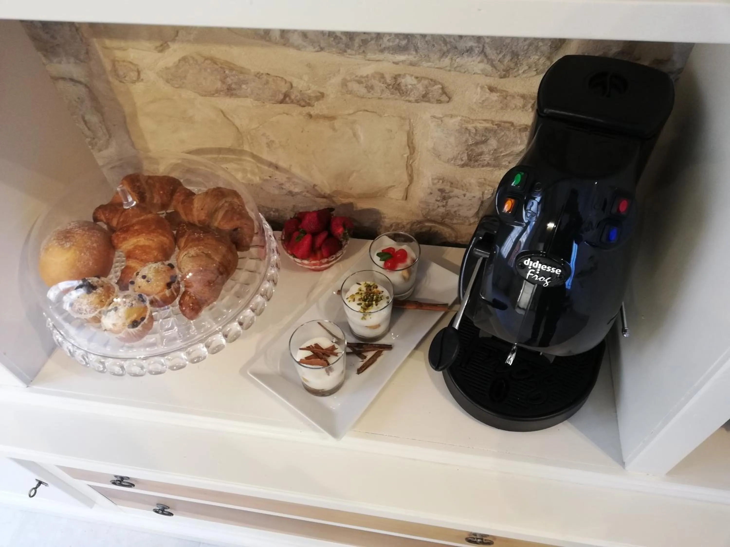 Coffee/tea facilities in Evoca