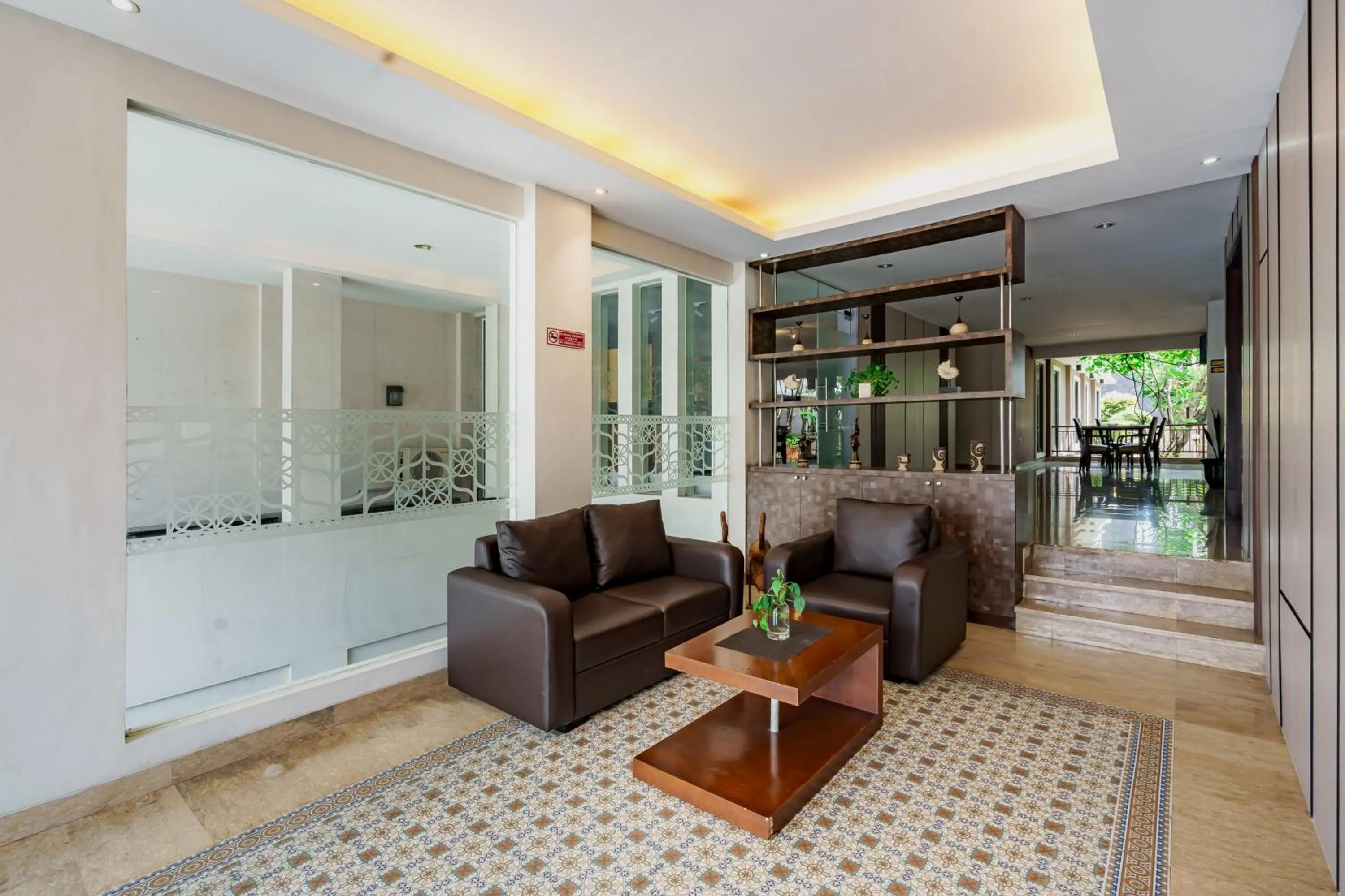 Seating area in Sans Vibes Jasmine Suite TB Simatupang