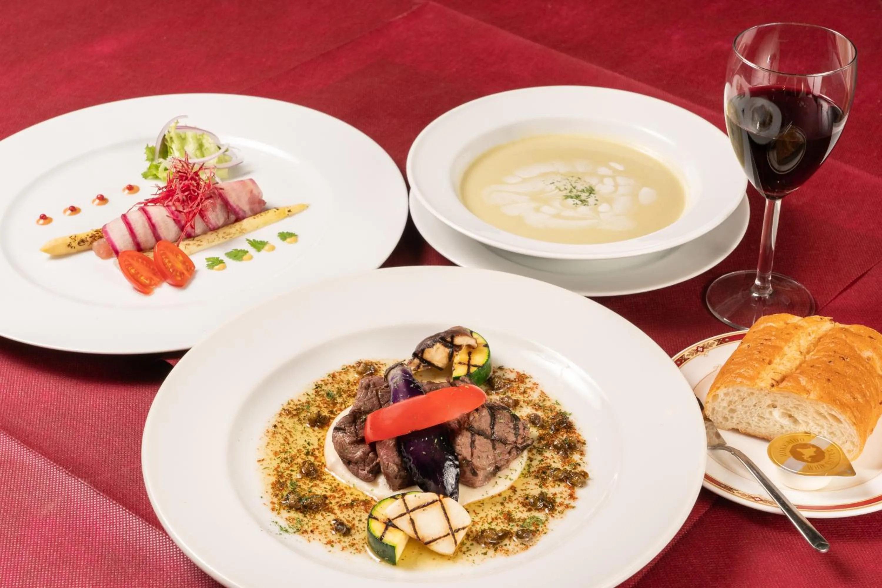 Lunch, Food in Pearl Hotel Yaesu