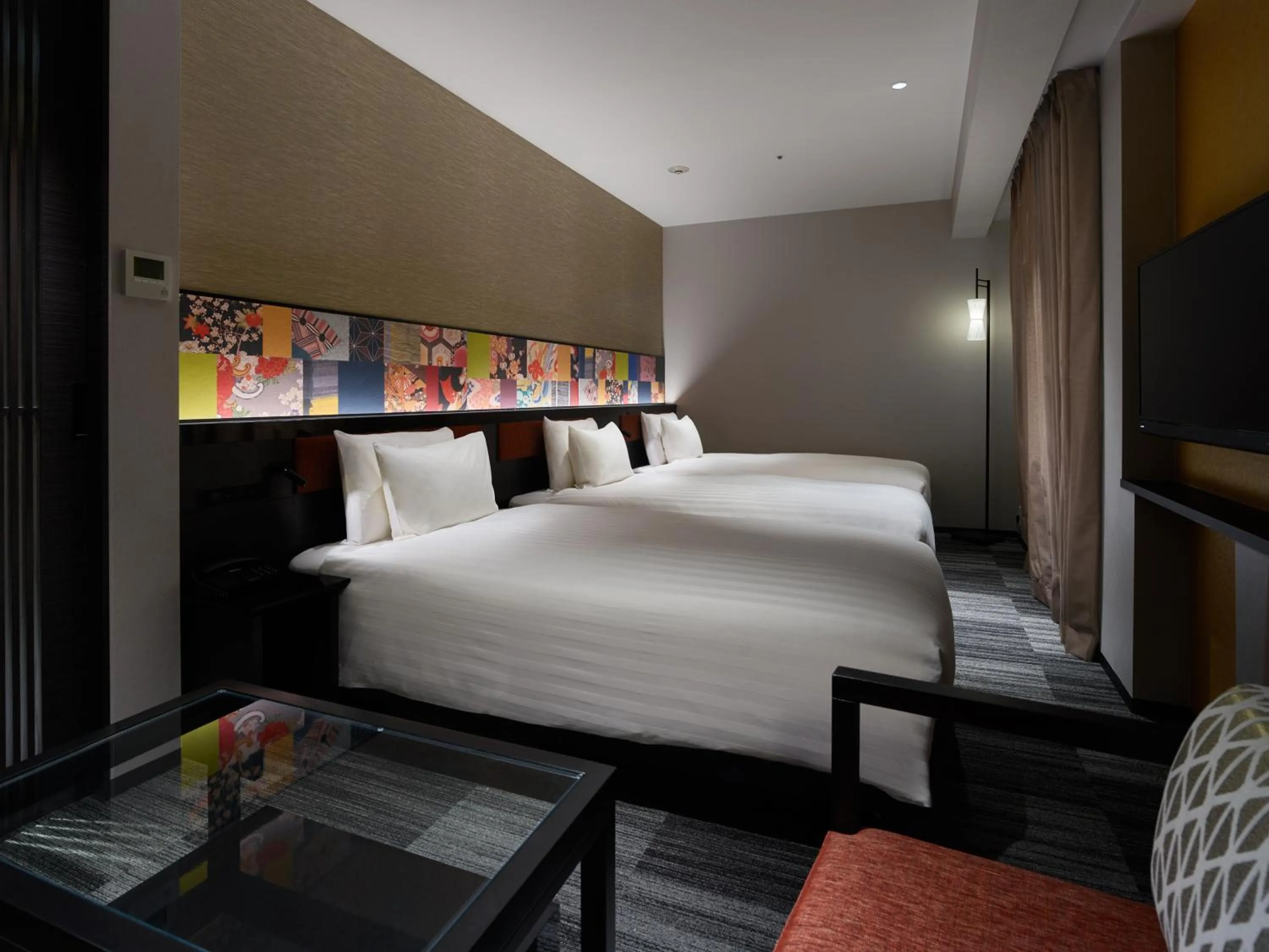 Bed in Mitsui Garden Hotel Kanazawa